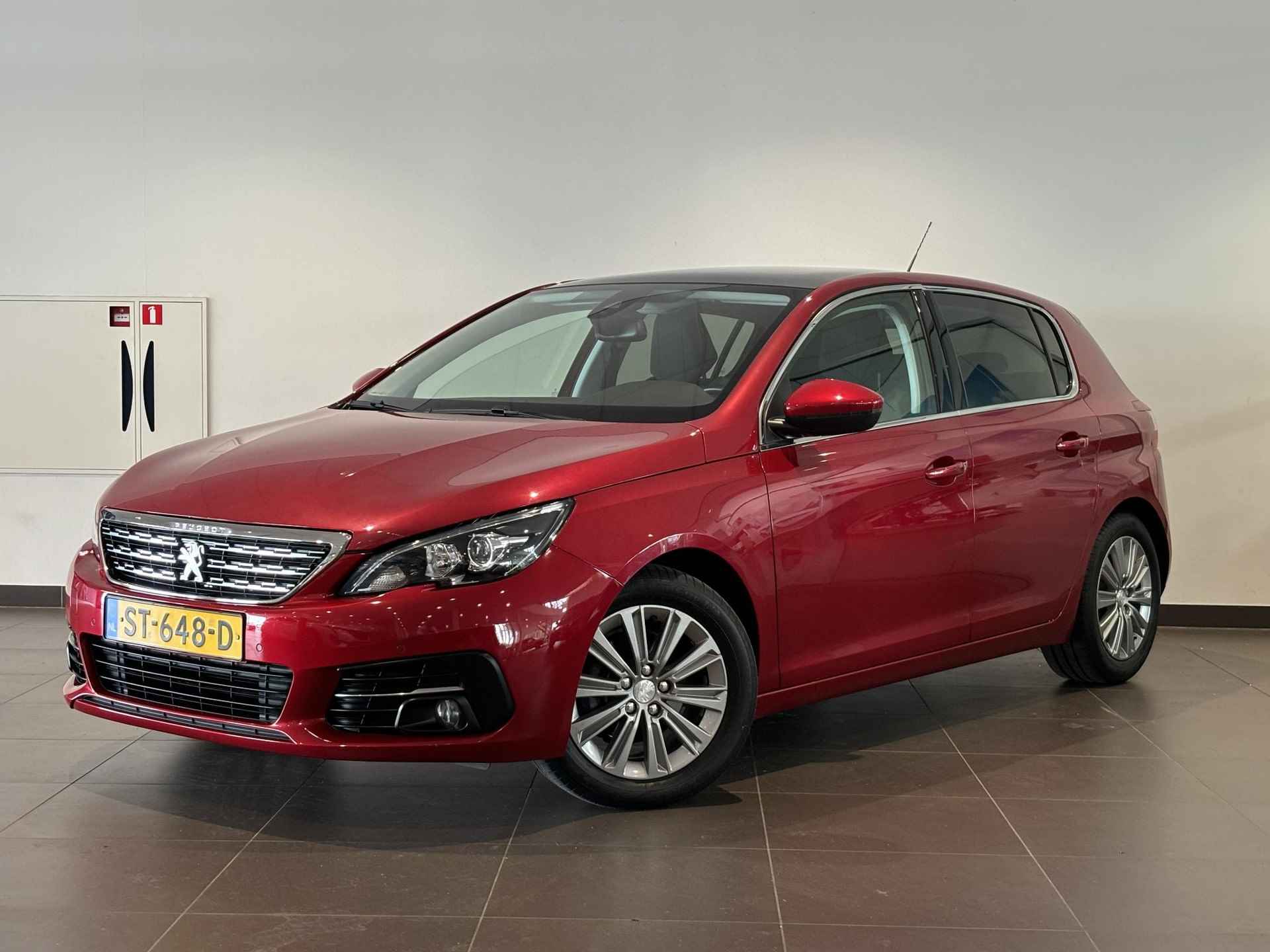 Peugeot 308 5-deurs Allure 1.2 PureTech 130pk EAT8 AUTOMAAT | PANODAK | CLIMA | NAVI | APPLE CARPLAY / ANDROID AUTO | - 4/64