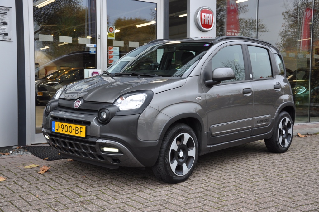 Fiat Panda Cross  1.0 Hybr. Launch Ed.