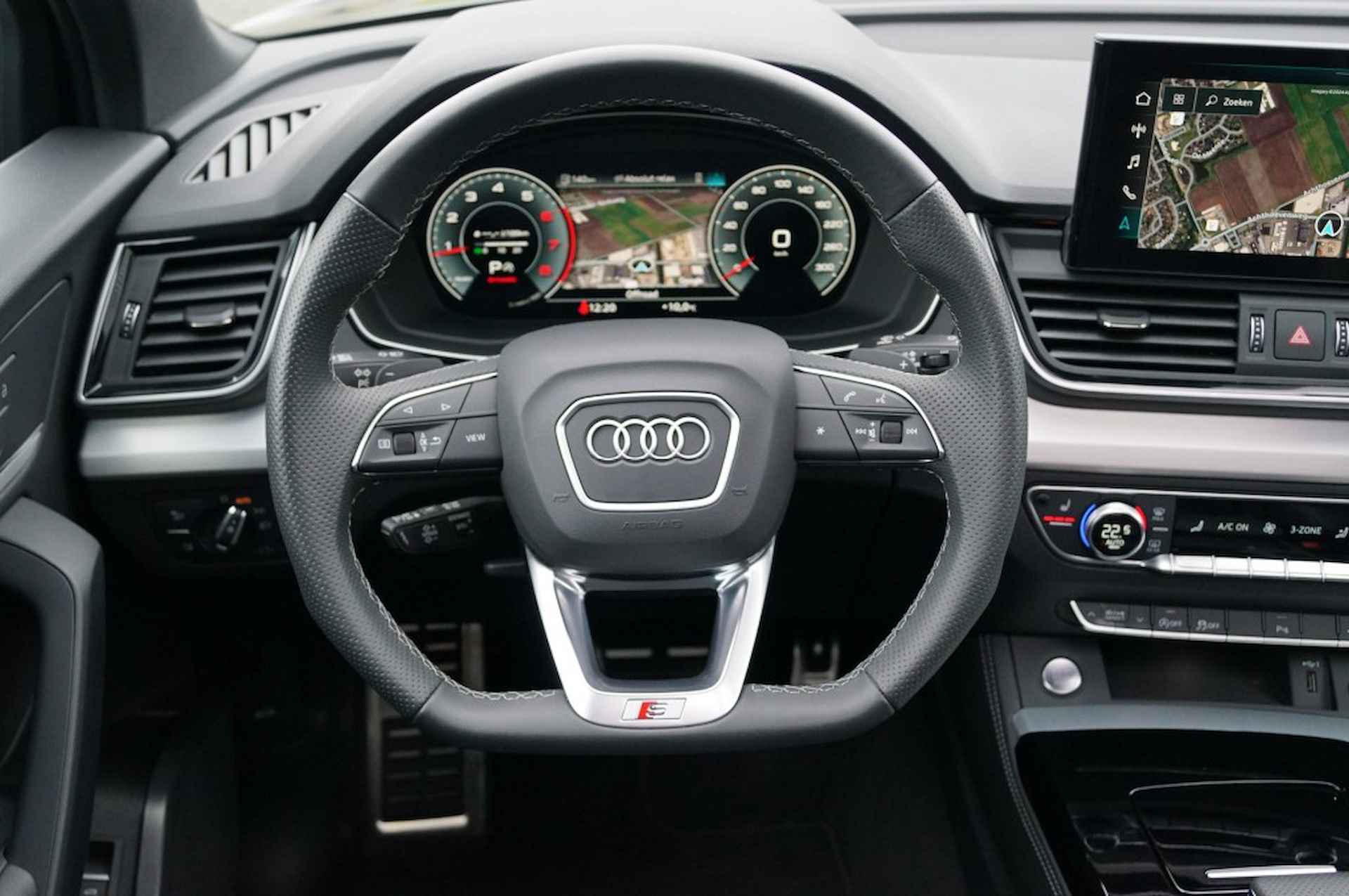 AUDI Q5 Sportback 40 TFSI S-Line Quattro/ Panodak / Led matrix / Trekhaak / 21 LM - 54/61