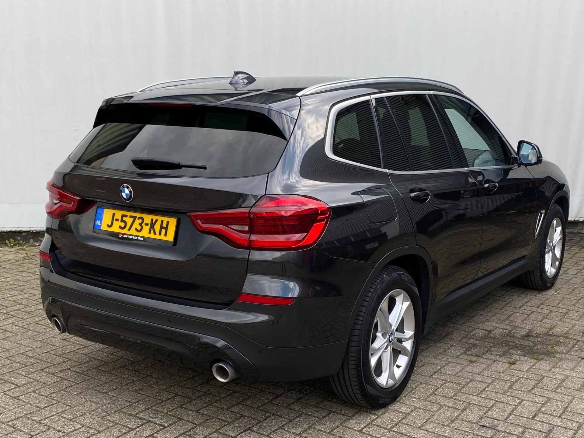 BMW X3 xDrive20i High Executive Ed. / Driv.assist/ H.Kardon - 6/27