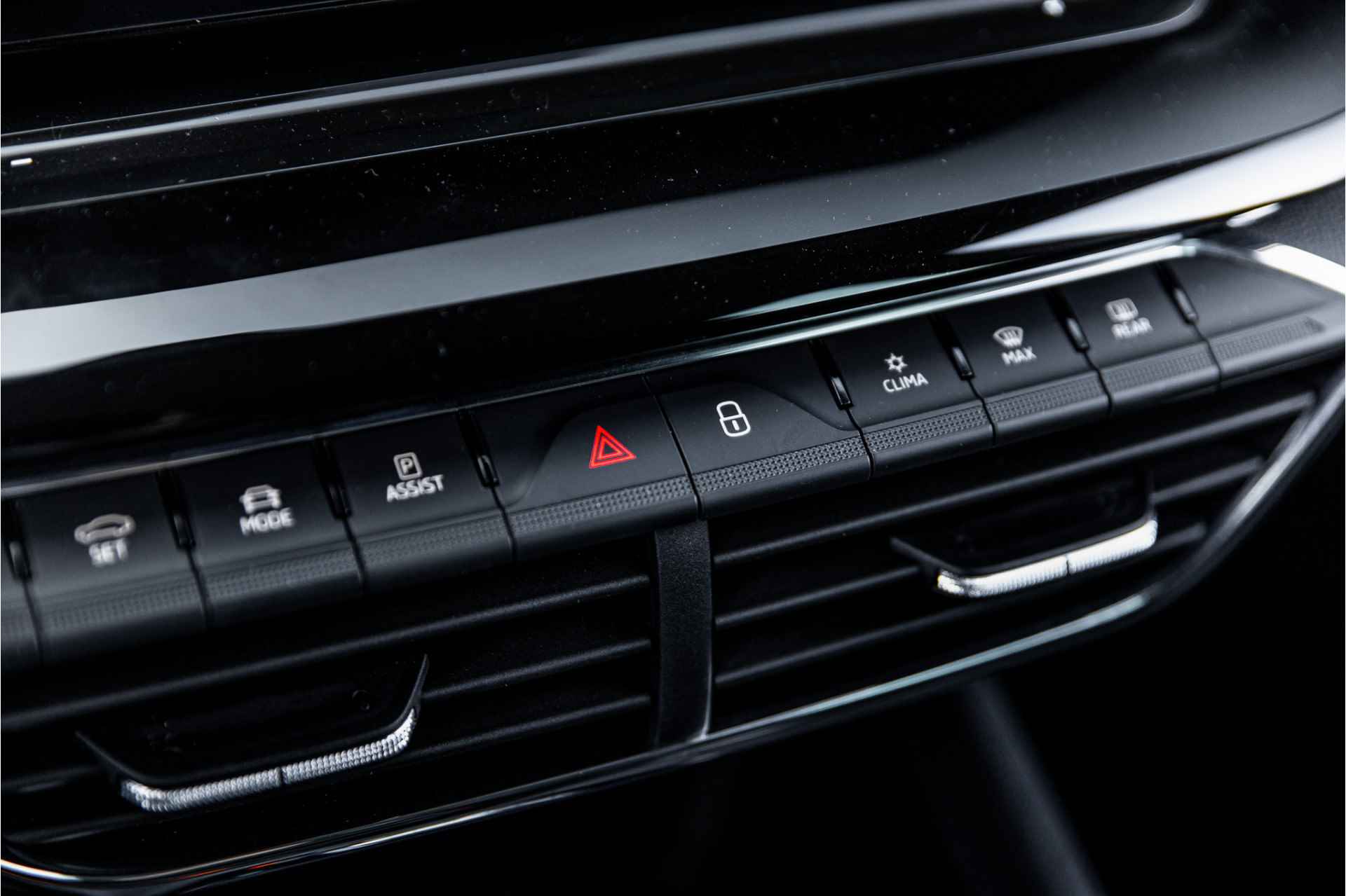 Škoda Octavia Combi 1.4TSI 204pk PHEV Business Edition Plus | Lederen bekleding | 19" | Head-up | - 26/34