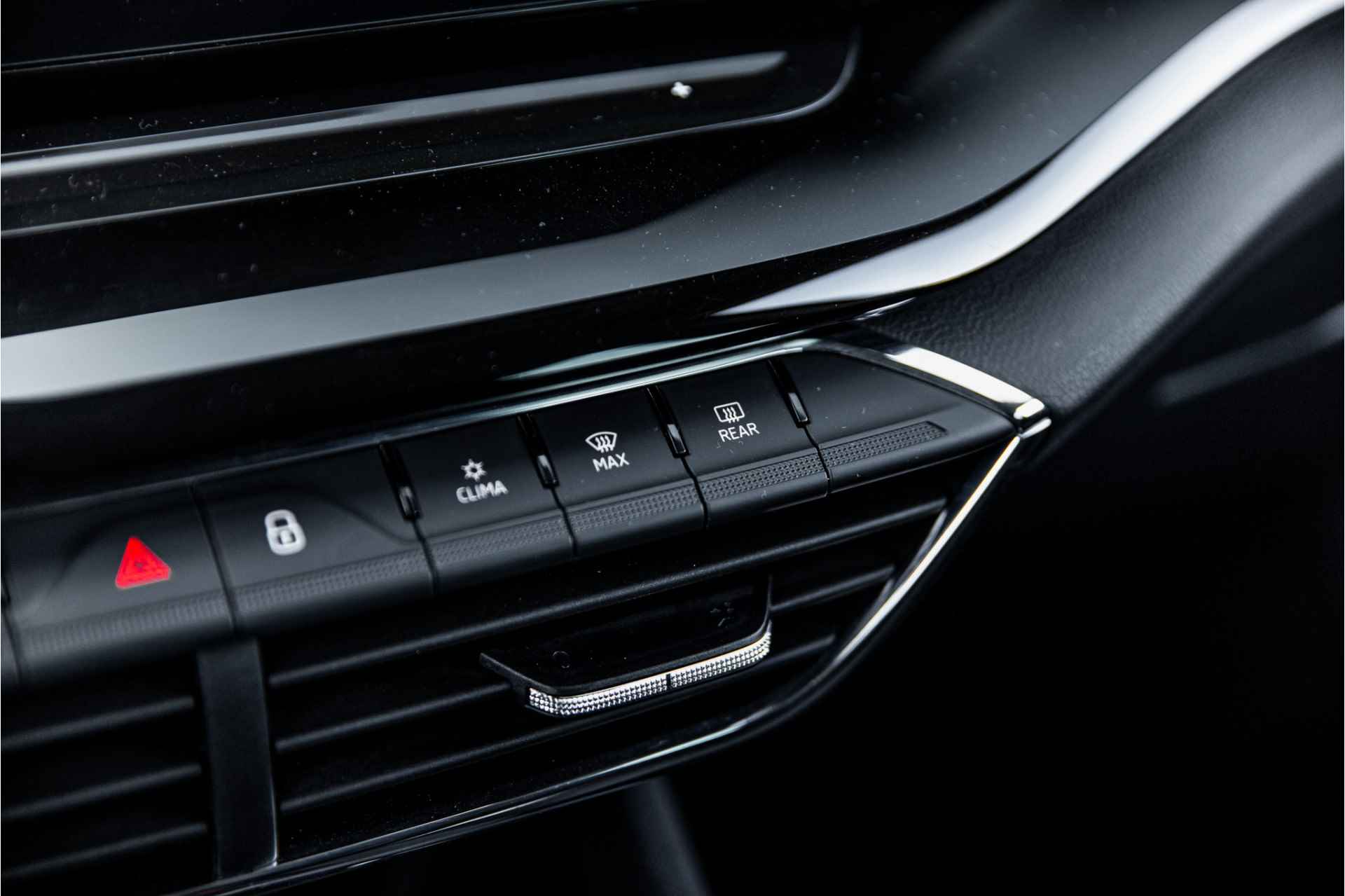 Škoda Octavia Combi 1.4TSI 204pk PHEV Business Edition Plus | Lederen bekleding | 19" | Head-up | - 27/34