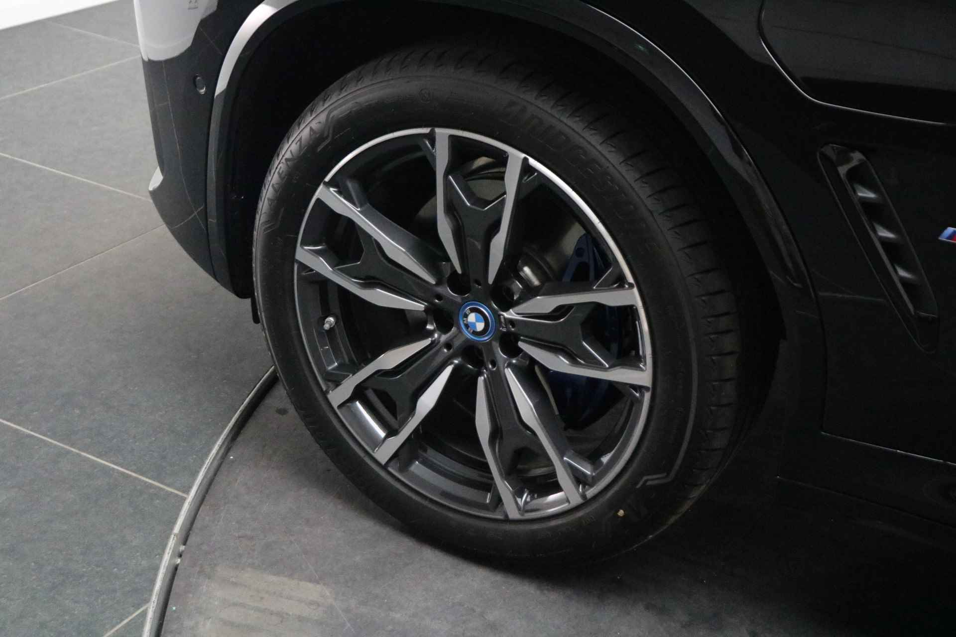 BMW X3 xDrive30e High Executive M Sport Automaat / Panoramadak / Trekhaak / Laserlight / Parking Assistant Plus / Gesture Control / Comfort Access / Adaptief onderstel - 7/30