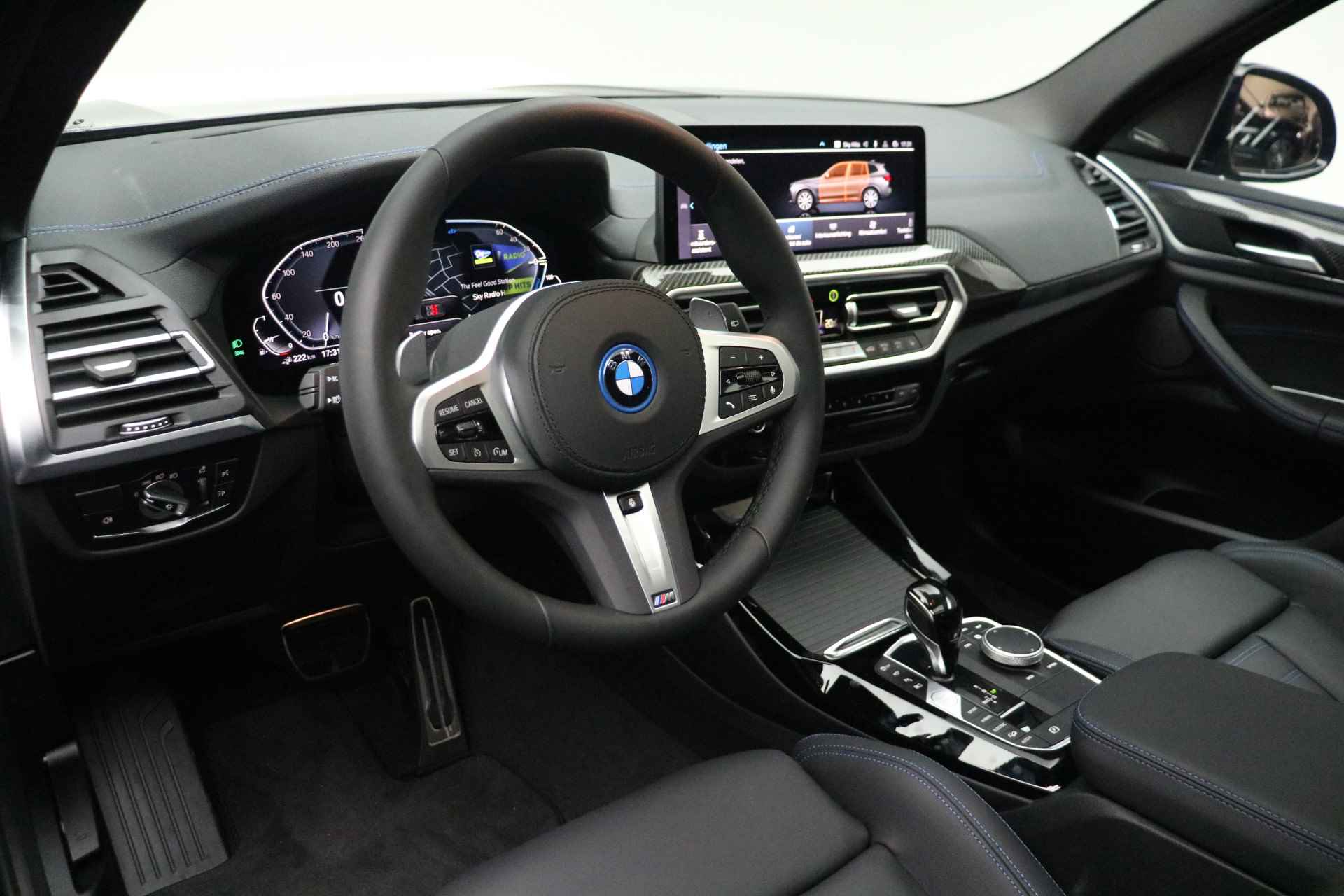 BMW X3 xDrive30e High Executive M Sport Automaat / Panoramadak / Trekhaak / Laserlight / Parking Assistant Plus / Gesture Control / Comfort Access / Adaptief onderstel - 10/30