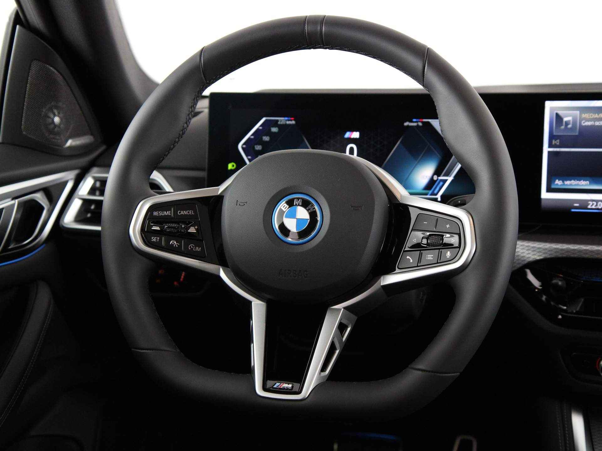 BMW i4 eDrive35 M-Sport Pro - 3/27