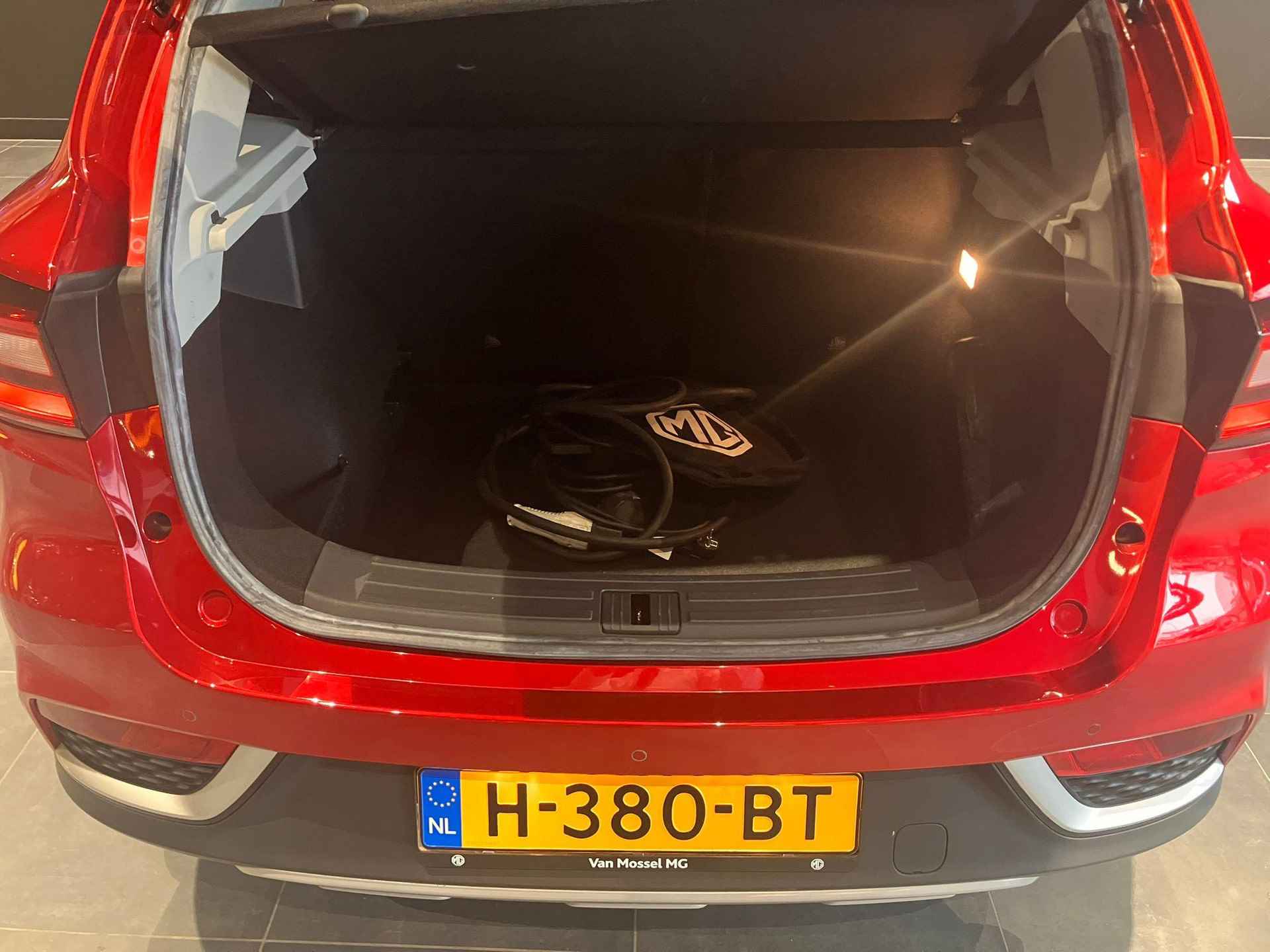 MG ZS EV Luxury 45 kWh Eerste eigenaar - Airco - Schuifkanteldak  - Carplay - Clima - Leder interieur - BTW verrekenbaar - 9/23