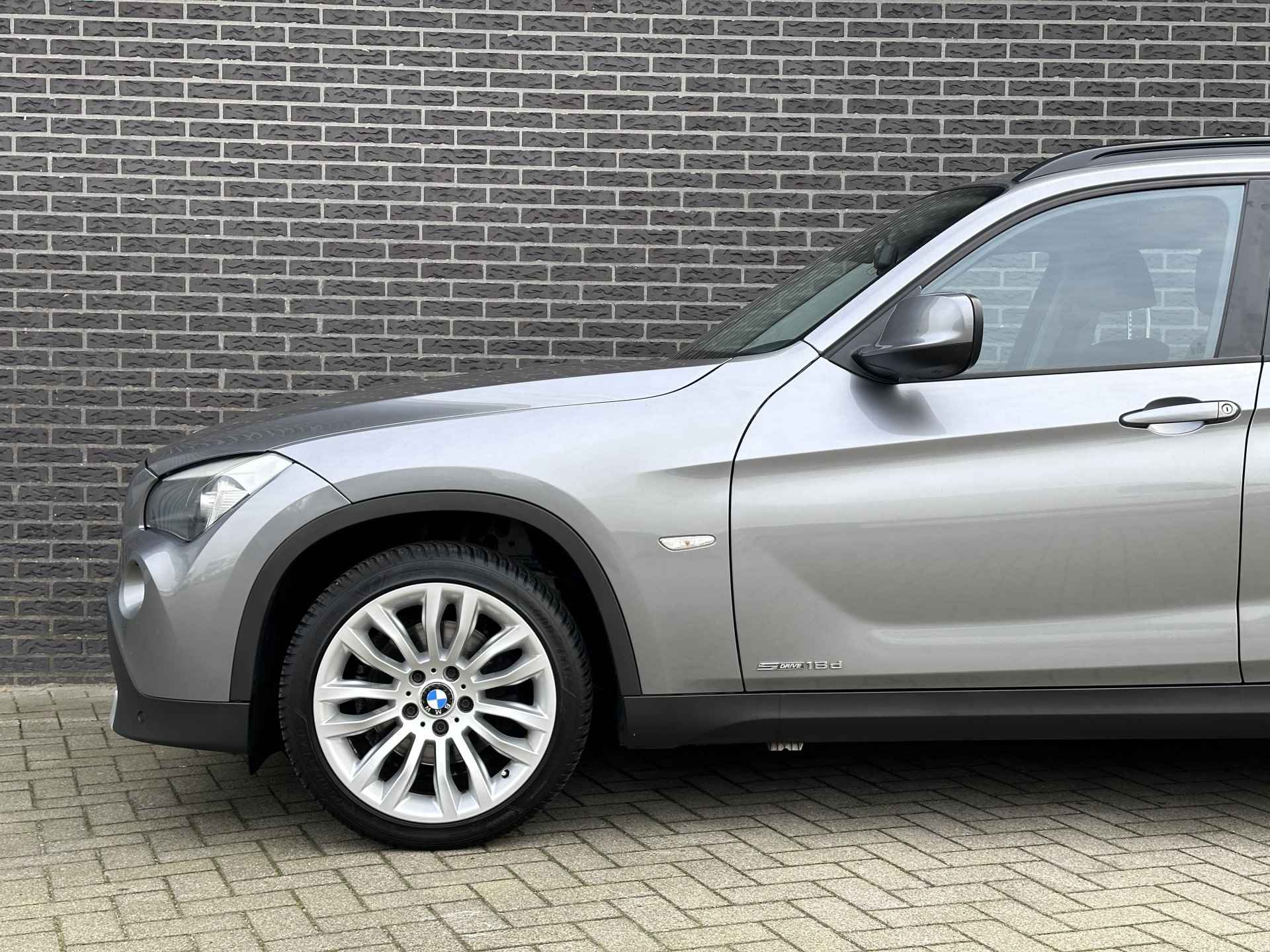 BMW X1 sDrive18d Executive | Navigatie | Eerste eigenaar | Dealer onderhouden - 6/42