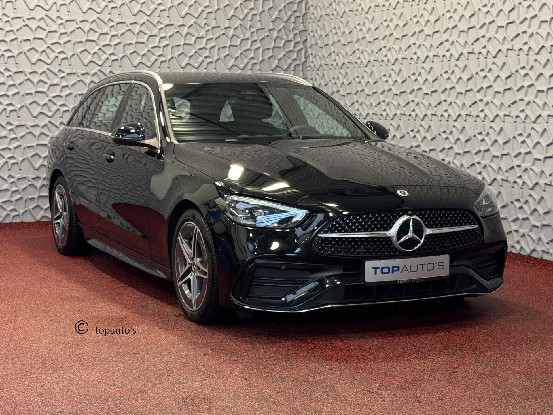 Mercedes-Benz C-Klasse Estate 220 D AMG LINE ELEK.KLEP DISTRONIC CAMERA AMBIENTE. PERF.LED 07/2024