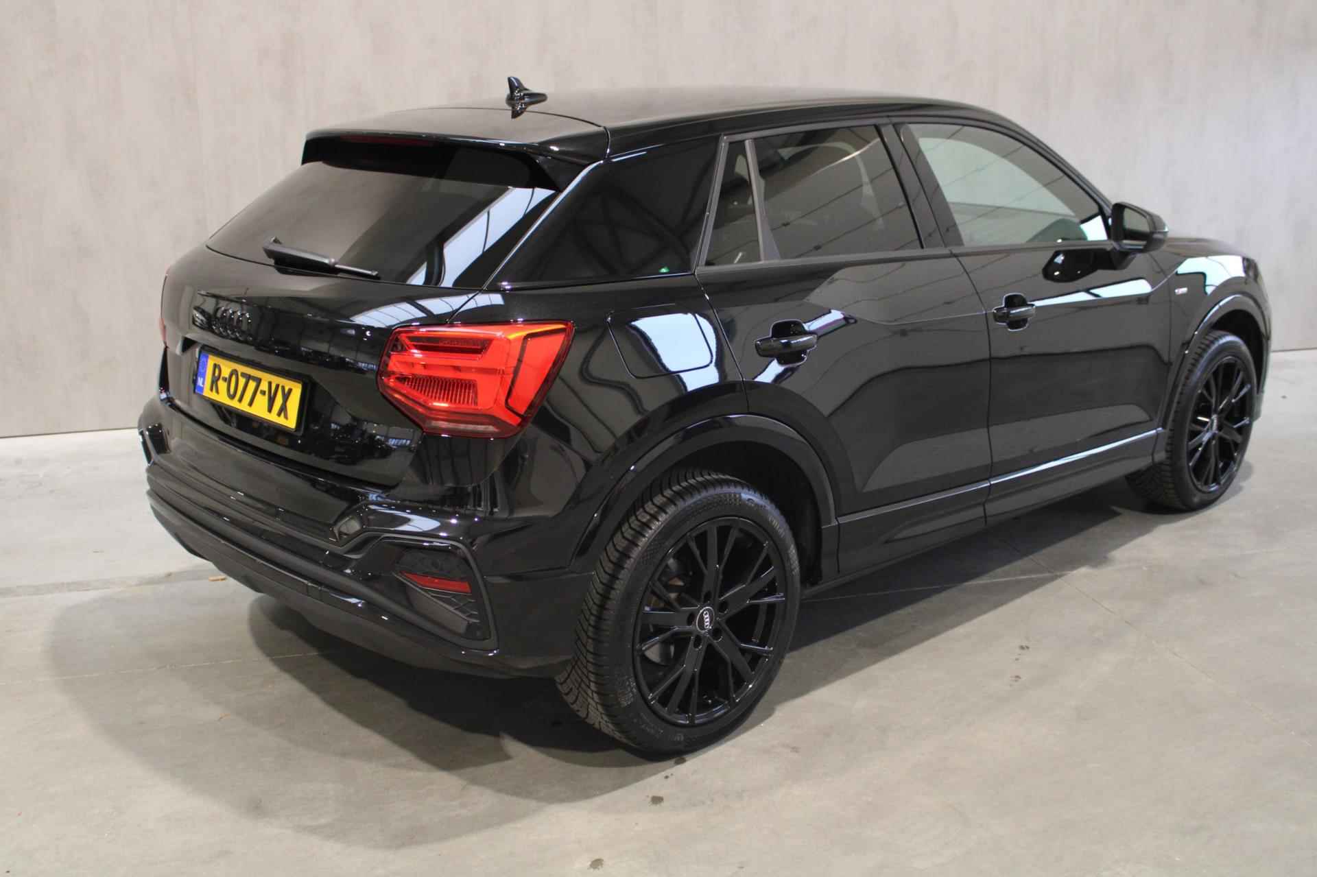 Audi Q2 35 TFSI S Edition BLACK EDITION LED/CAMERA/NAVI - 22/30