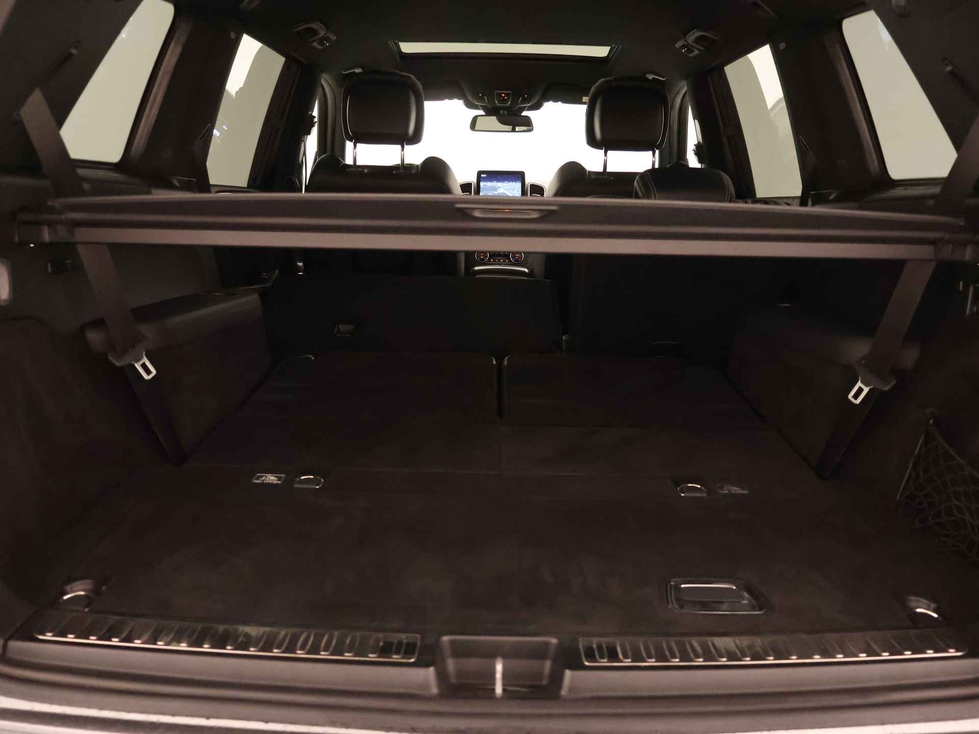 Mercedes-Benz GLS AMG 63 4MATIC 585pk | 7-persoons | Schuifdak | Trekhaak af fabriek | Memory Seats - Ventilatie en verwarming |  | Treeplanken | Navigatie | - 38/45