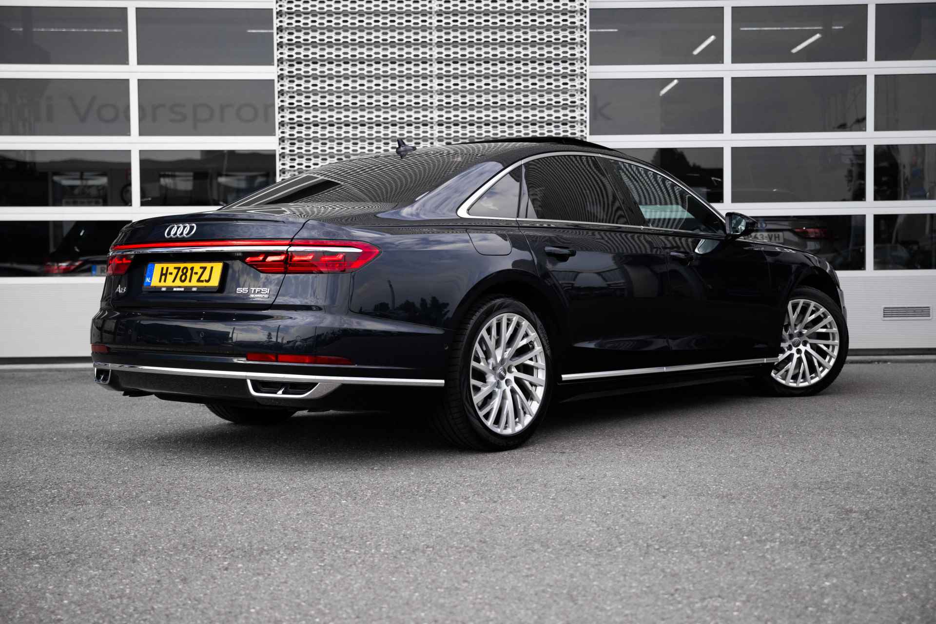 Audi A8 55 TFSI quattro Pro Line Plus | Panoramadak | Stoelventilatie + massagefunctie | Head up | Nachtzicht | Standkachel | 360 camera - 3/69