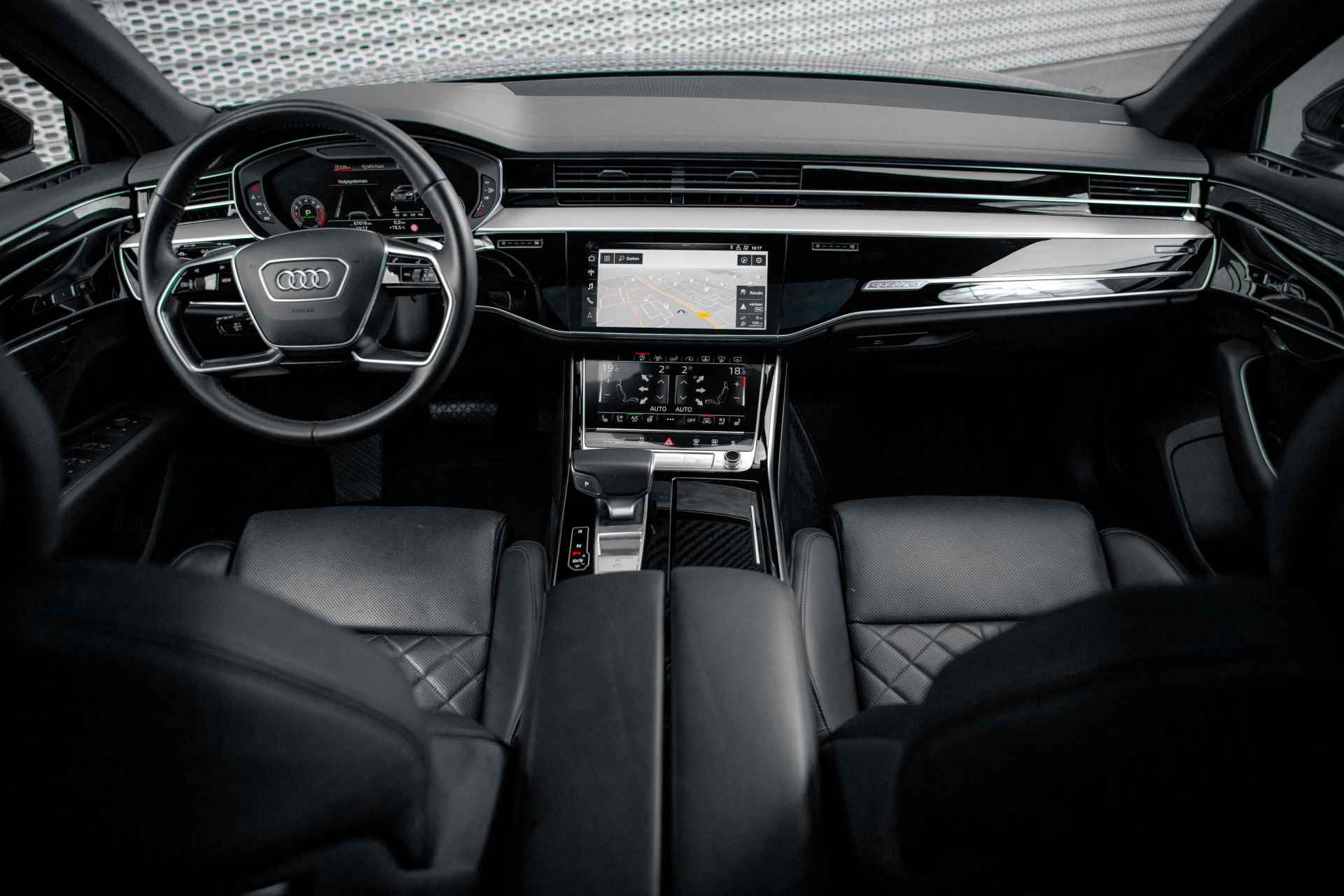 Audi A8 55 TFSI quattro Pro Line Plus | Panoramadak | Stoelventilatie + massagefunctie | Head up | Nachtzicht | Standkachel | 360 camera - 10/69