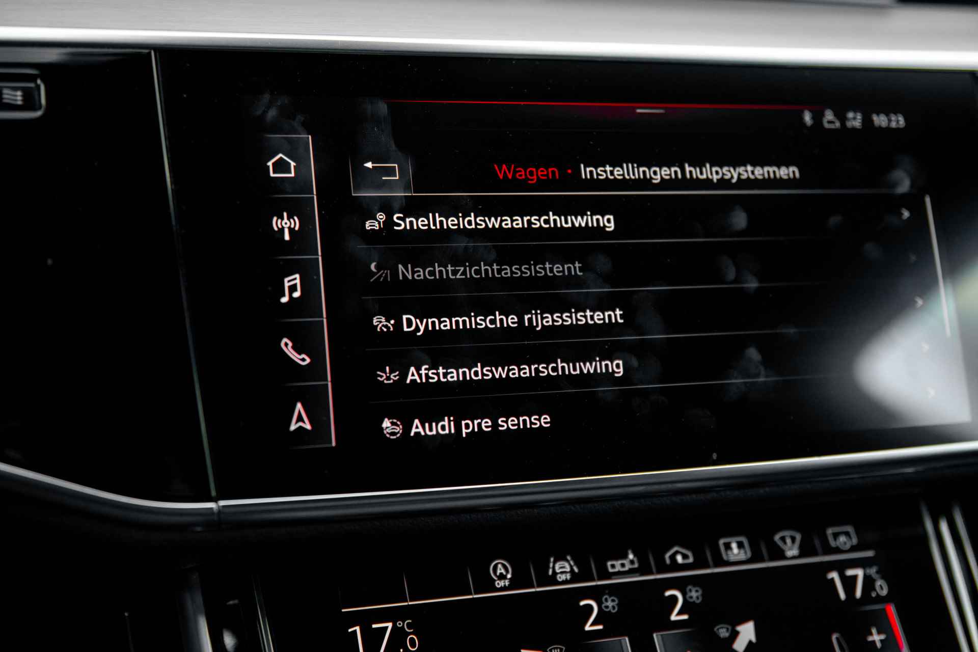 Audi A8 55 TFSI quattro Pro Line Plus | Panoramadak | Stoelventilatie + massagefunctie | Head up | Nachtzicht | Standkachel | 360 camera - 65/69