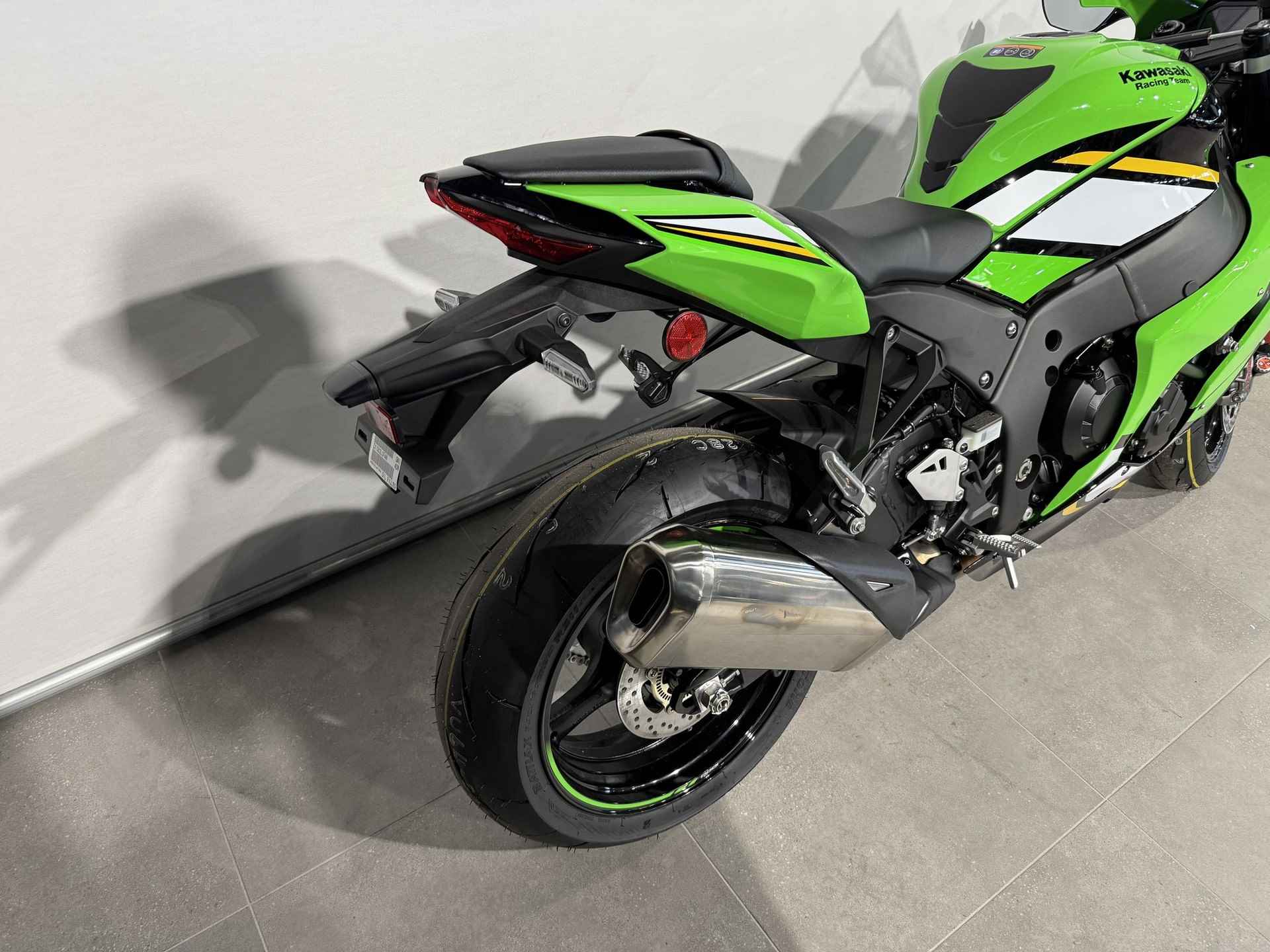 Kawasaki ZX 10 R - 6/9