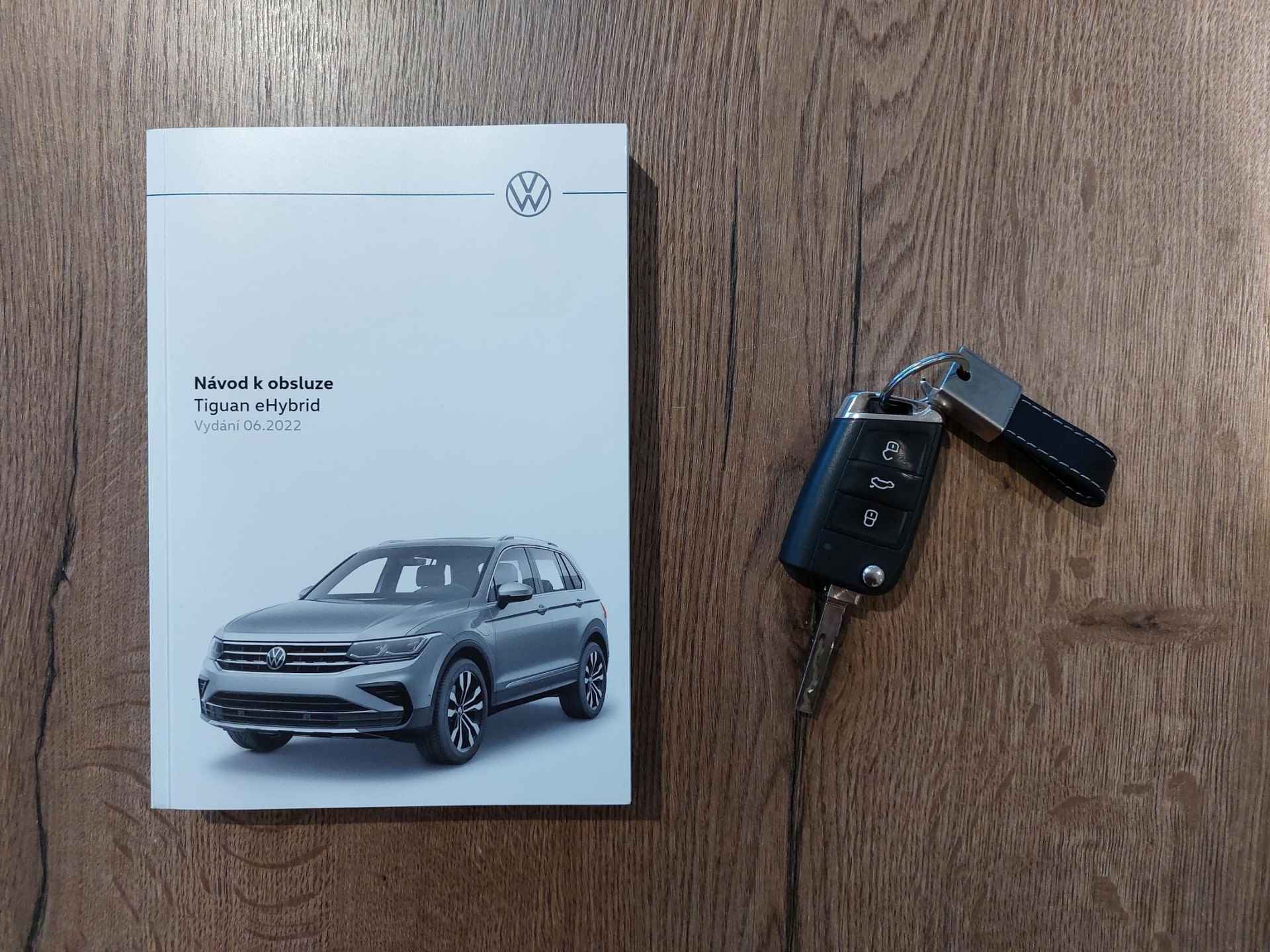 Volkswagen Tiguan 1.4 TSI eHybrid R-Line Black Style | Pano | Trekhaak | ACC - 69/70