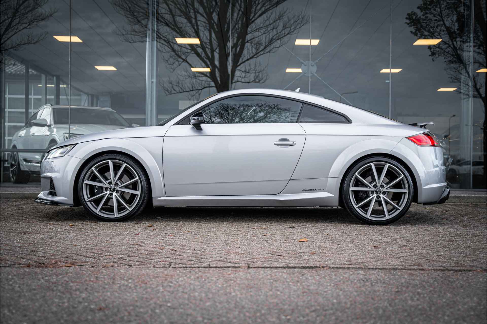 Audi TT TTS quattro Competition - B&O - Matrix - Diamond Stitch - 24/87