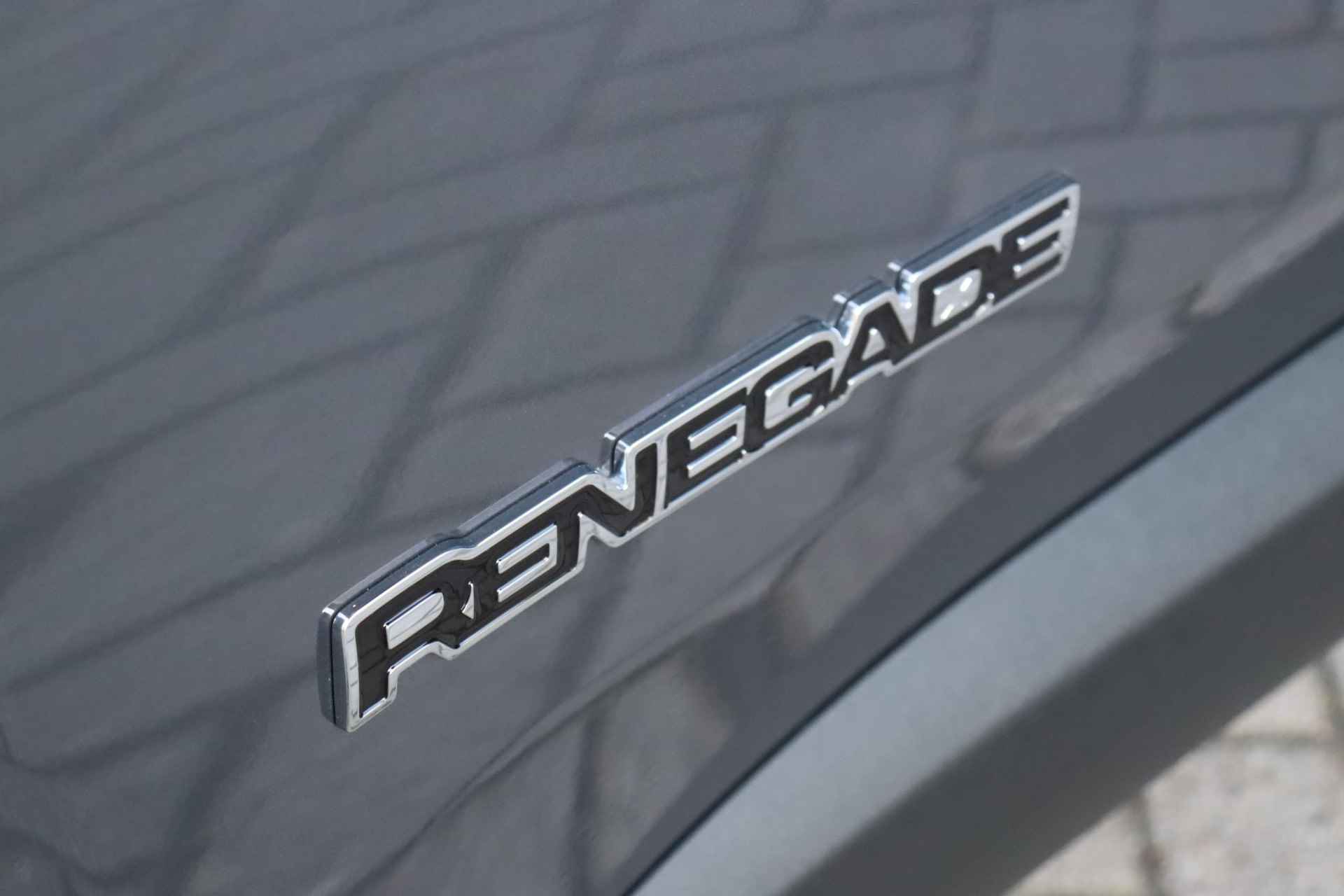 Jeep Renegade 1.5T e-Hybrid Altitude - 4/61