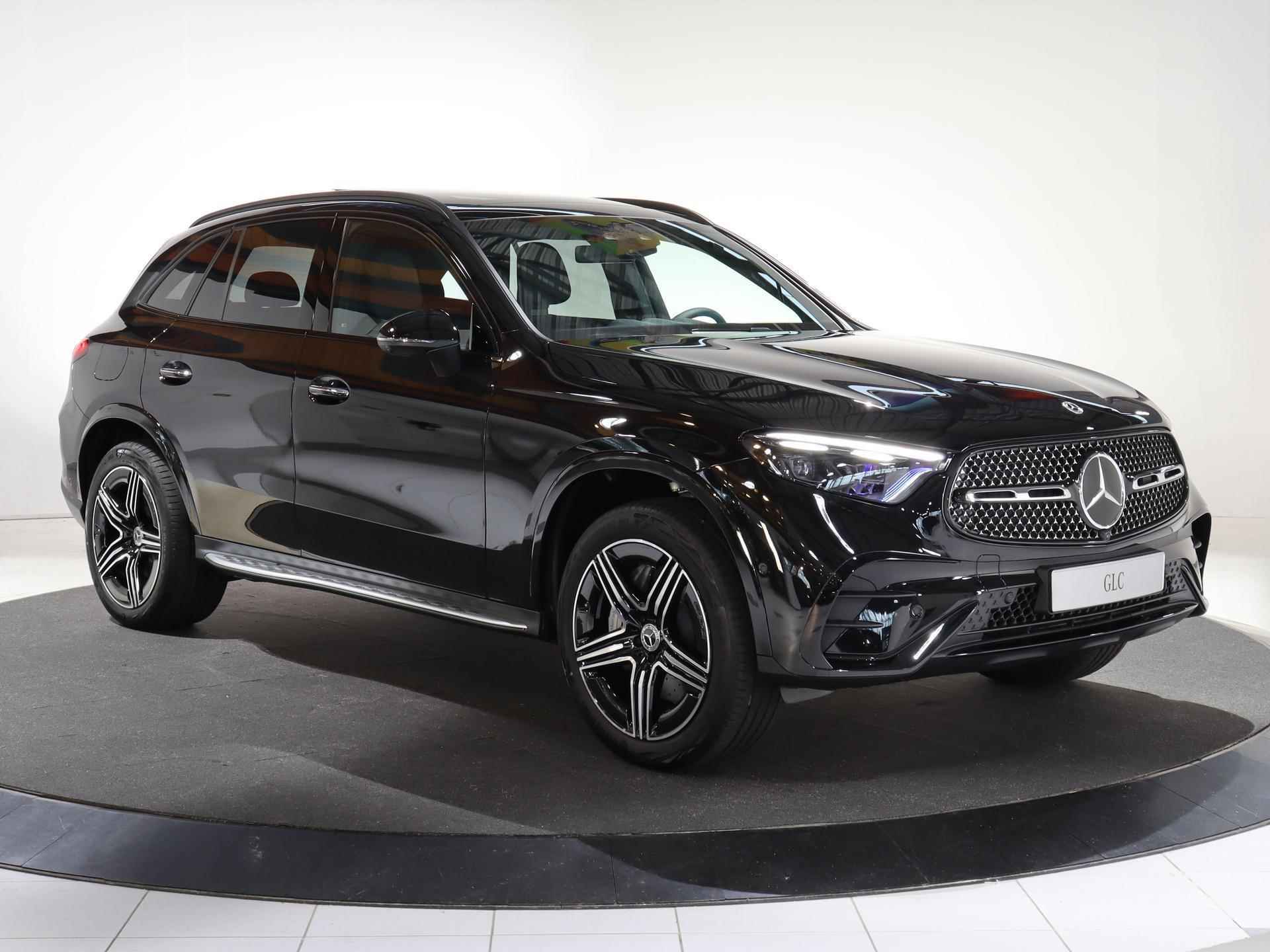 Mercedes-Benz GLC 300e 4MATIC Sport Edition | Burmester | Rij assistentie-pakket  | Trekhaak | 20" AMG velgen | Panoramadak | Digital light | 360° Camera - 26/31