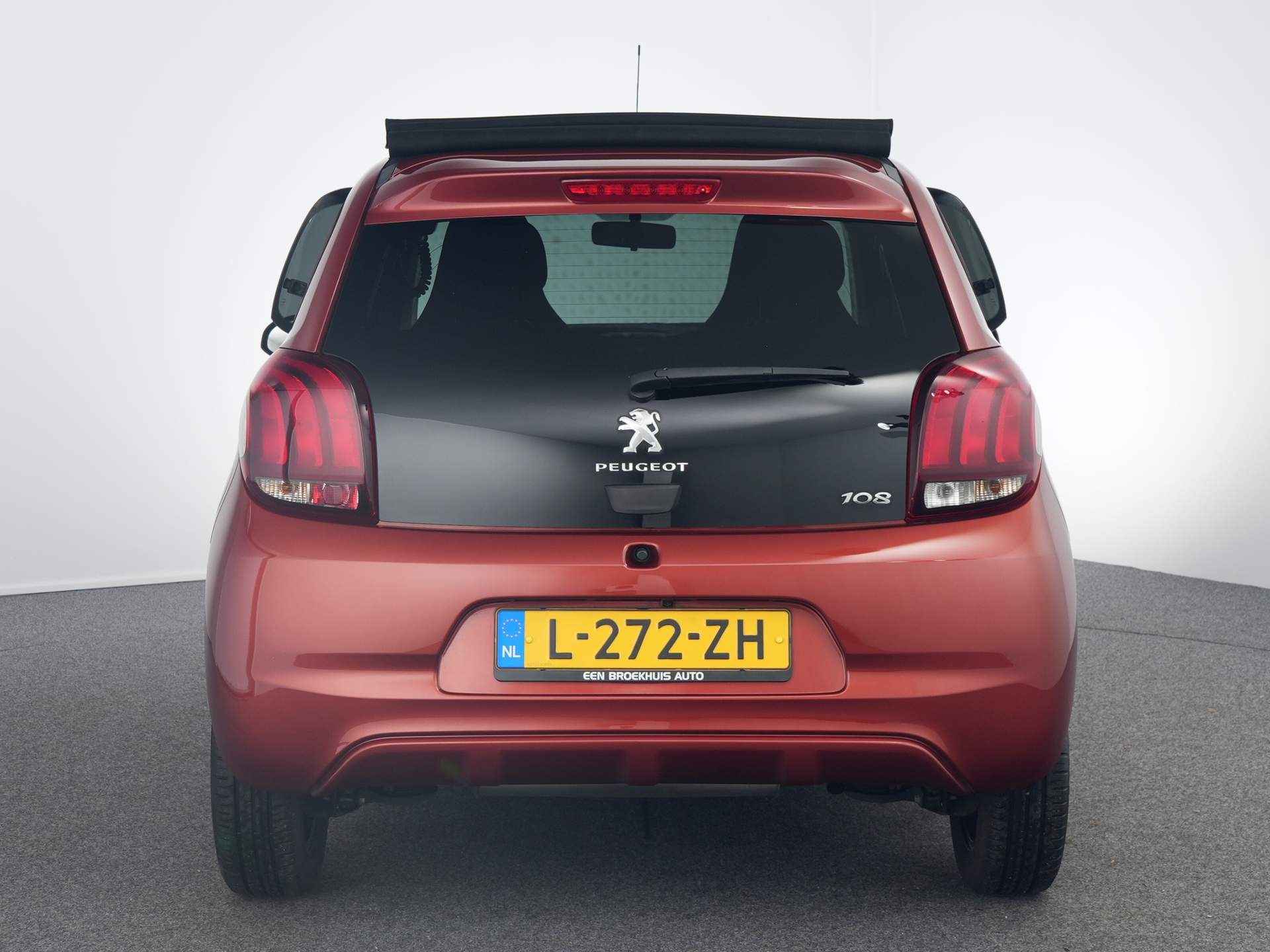 Peugeot 108 Allure TOP! 5-deurs 1.0 e-VTi 72 - 7/30