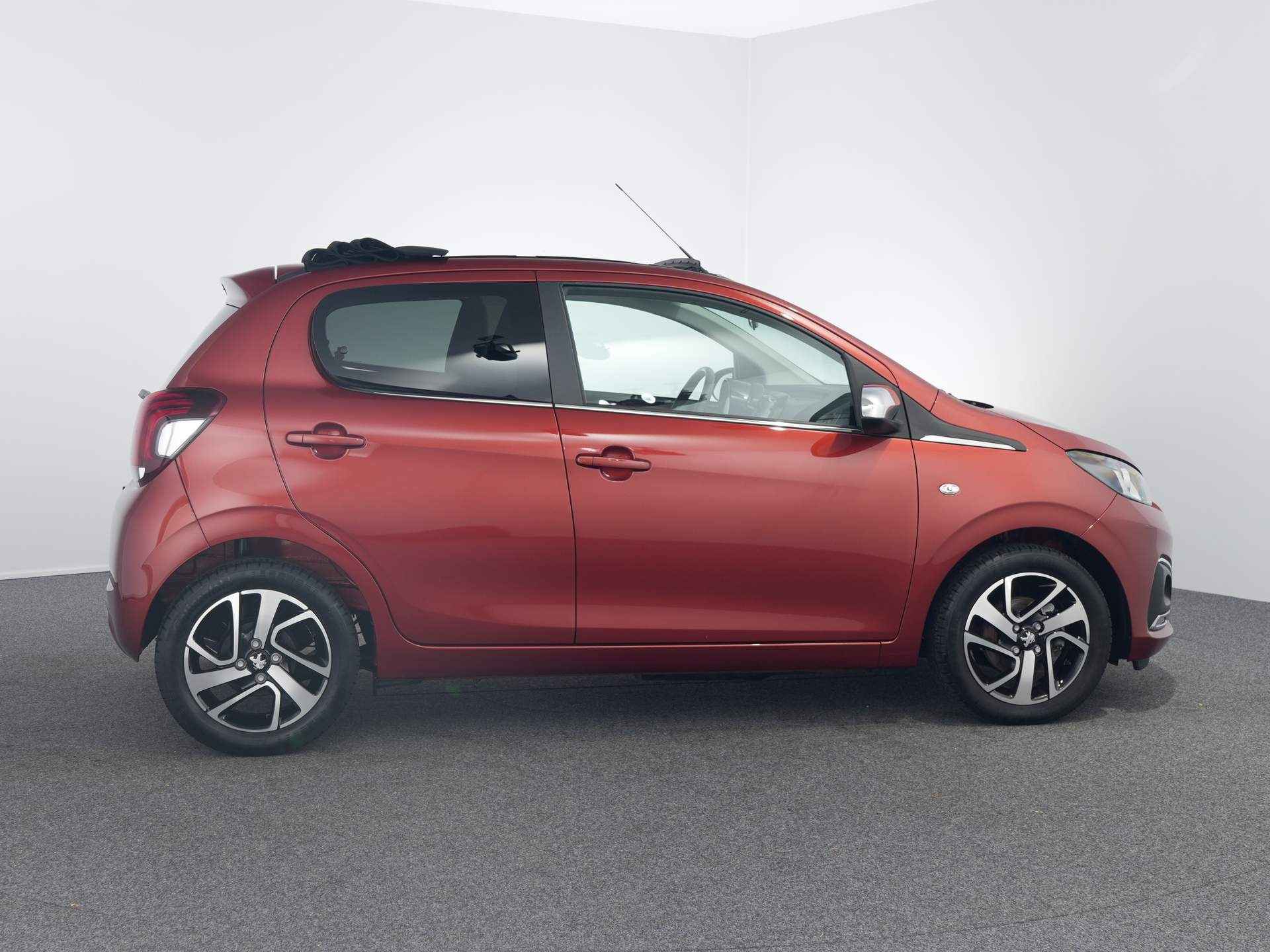 Peugeot 108 Allure TOP! 5-deurs 1.0 e-VTi 72 - 15/30