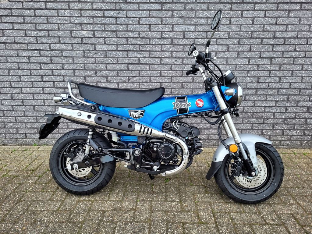 Honda Dax 125 (ST125)