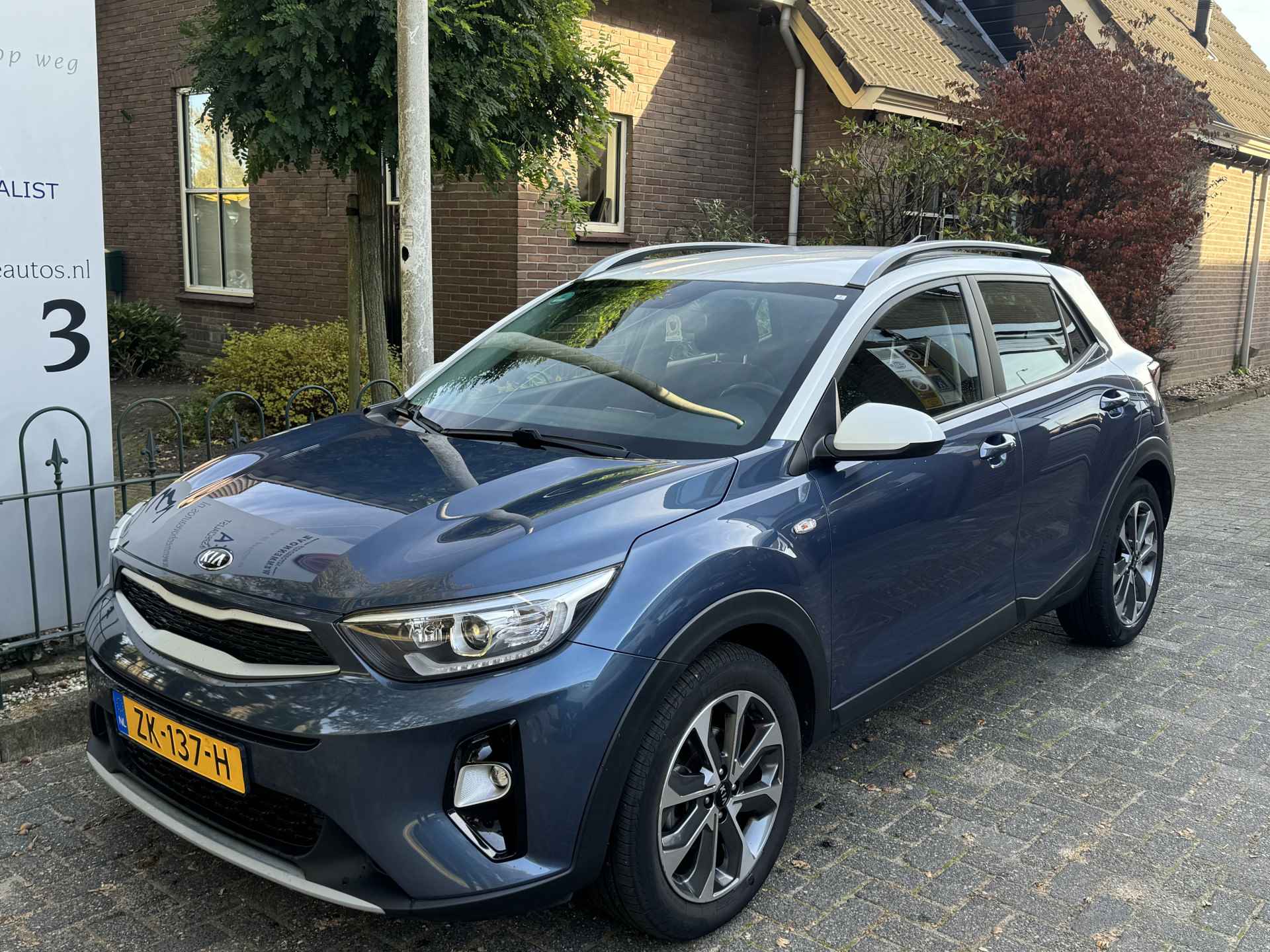 Kia Stonic 1.0 T-GDi DynamicLine Luxe uitvoering/Two-Tone/Airco/Navigatie - 3/45