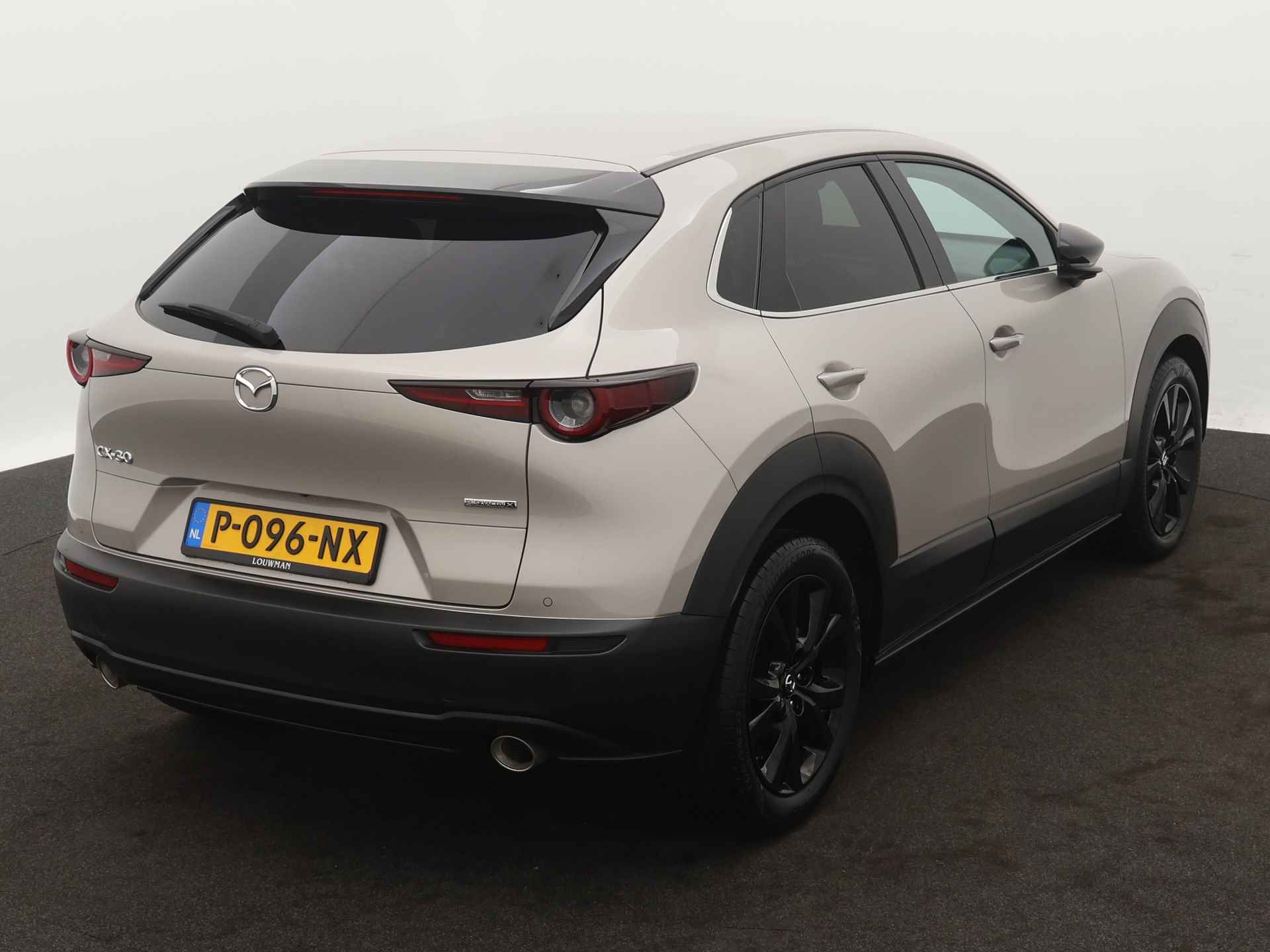 Mazda CX-30 2.0 e-SkyActiv-X M Hybrid Sportive | Verwarmde voorstoelen | Dodehoekdetector | Navigatie | Camera achter - 18/46