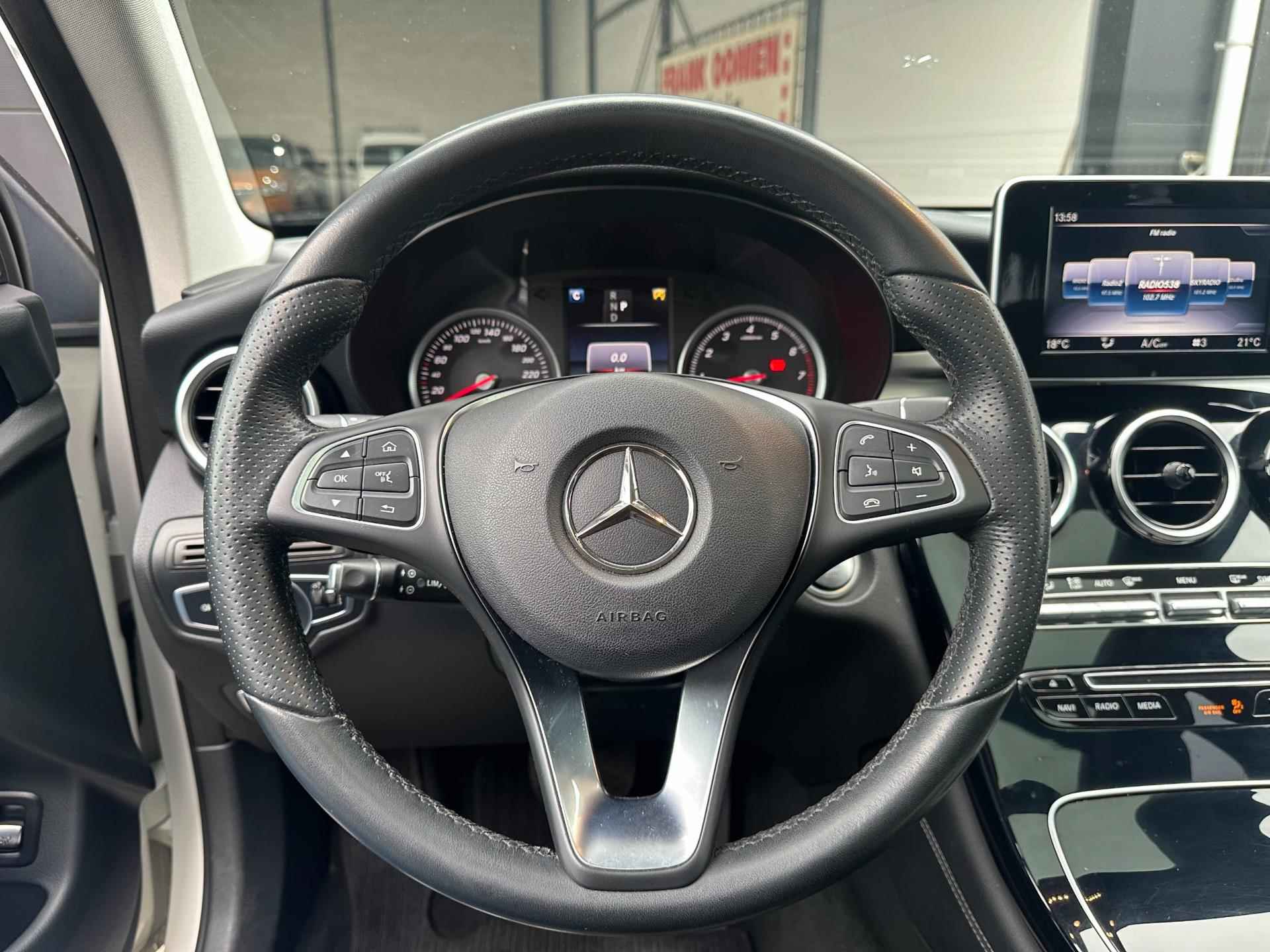 Mercedes-Benz GLC-klasse 250 4MATIC Premium + Panorama | Leder | Camera | Stoelverwarming | Rijklaarprijs - 21/33