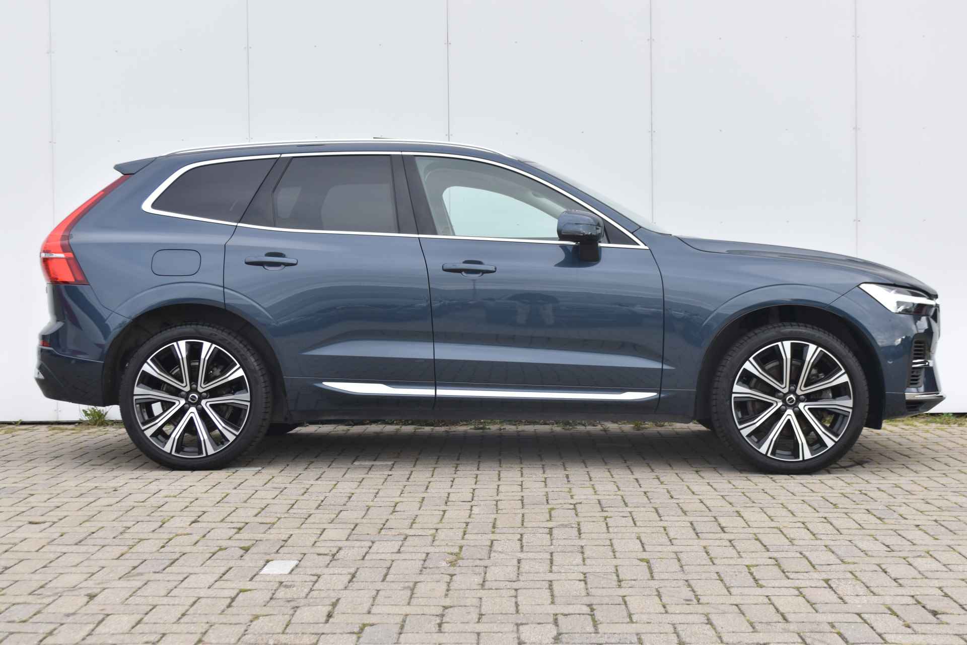 Volvo XC60 T6 AWD Plus Bright #BlondLeather #Stoelkoeling #Trekhaak #HarmanKardon - 4/44