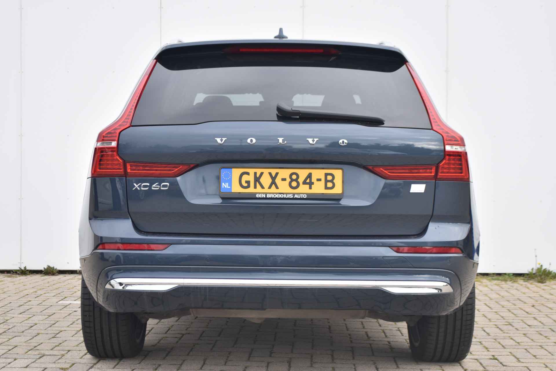 Volvo XC60 T6 AWD Plus Bright #BlondLeather #Stoelkoeling #Trekhaak #HarmanKardon - 9/44