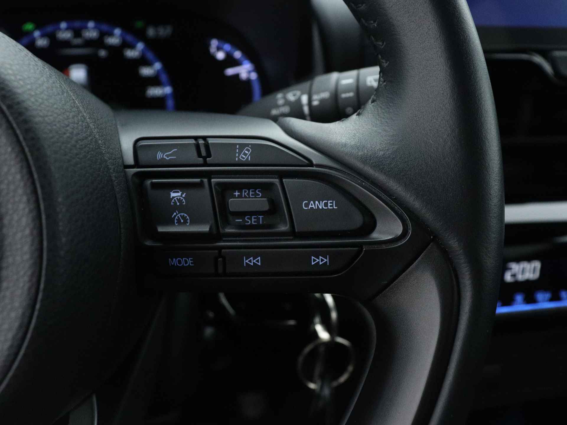 Toyota Yaris Cross 1.5 Hybrid Dynamic Limited | Cloud Navigatie | Stoelverwarming | Parkeersensoren | - 26/42
