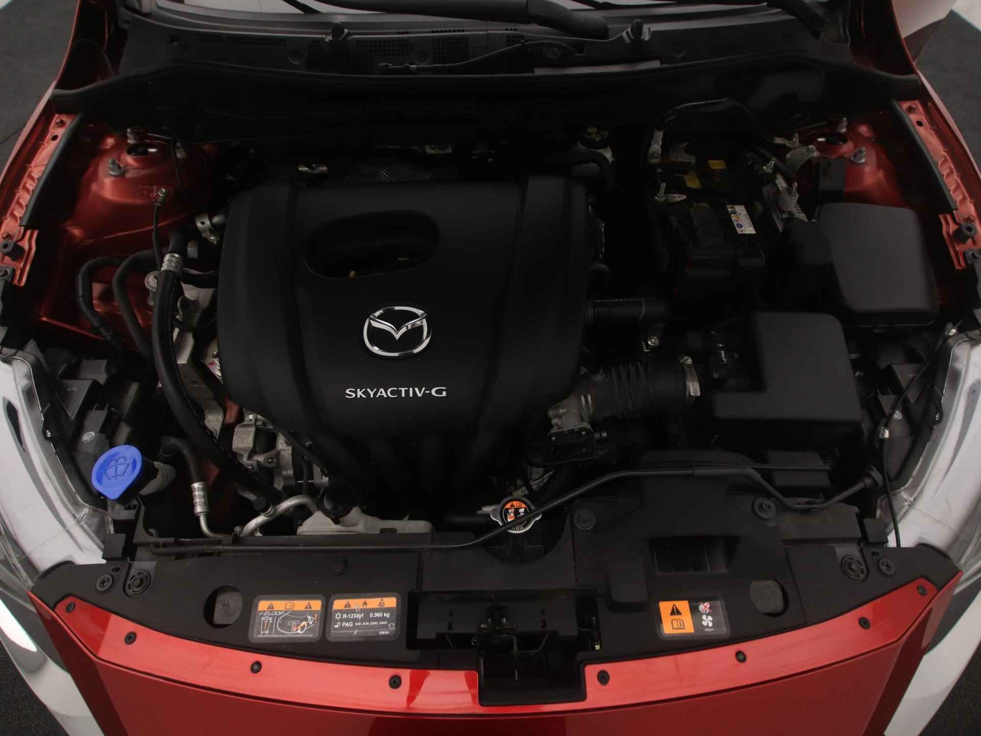 Mazda 2 1.5 Skyactiv-G Luxury i-Activesense : dealer onderhouden - 40/45