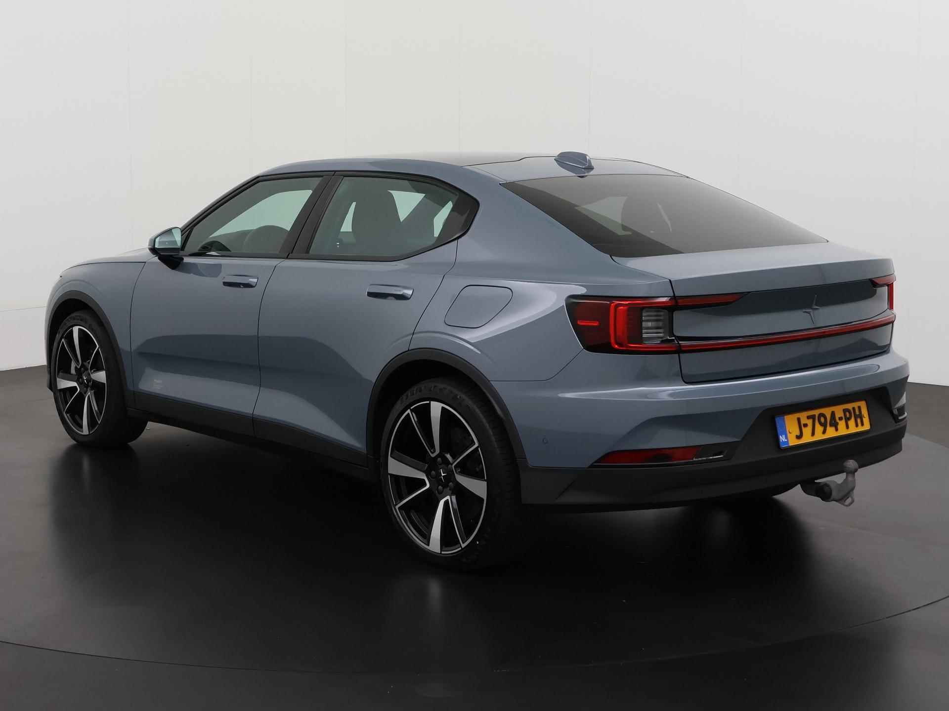 Polestar 2 Long Range Dual Motor Launch Edition 78kWh | Trekhaak | Panoramadak | Camera | 20" | Zondag Open! - 6/46