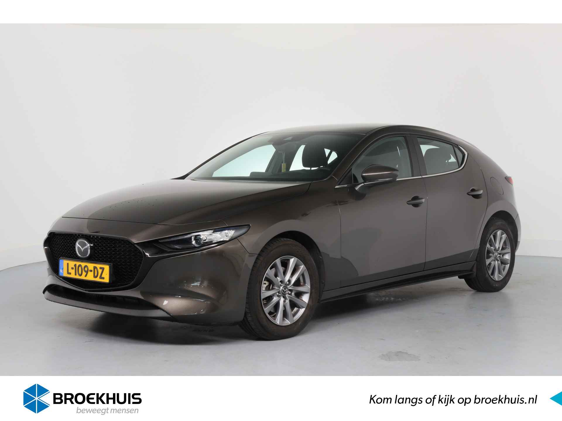 Mazda 3 2.0 e-SkyActiv-G M Hybrid 122 | LED | BLIS | Adaptive Cruise | HUD | Keyless | Parkeersensoren | Navigatie | Android Auto & Appl - 1/2