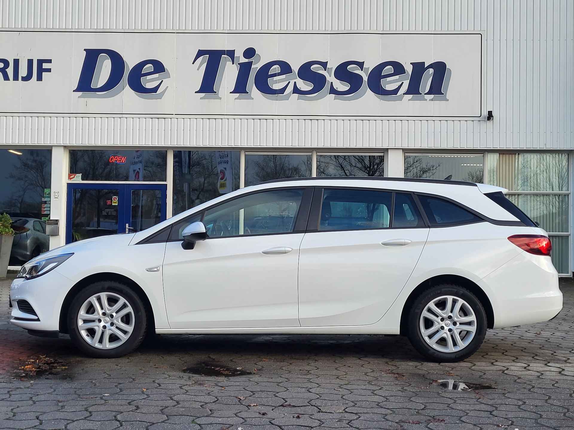 Opel Astra Sports Tourer 1.0 Turbo Online Edition, Camera, Navi, Carplay, Rijklaar met beurt & garantie! - 3/31