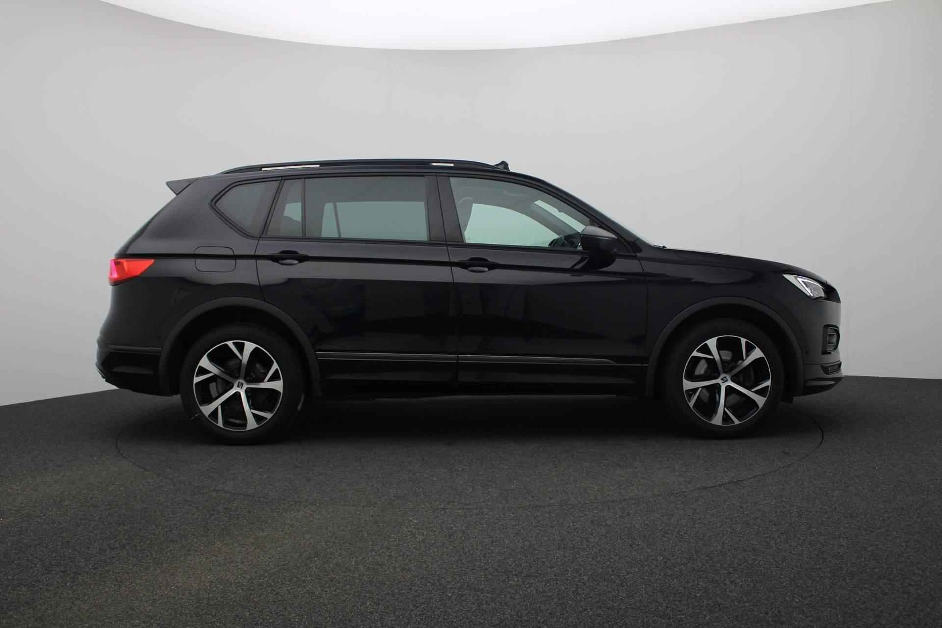 SEAT Tarraco 1.4 TSI 245PK DSG e-Hybrid PHEV FR Business Intense | Pano | Trekhaak | Adaptief onderstel | Stoel-/achterbankverwarming | Navi | Camera | ACC | Keyless - 22/42