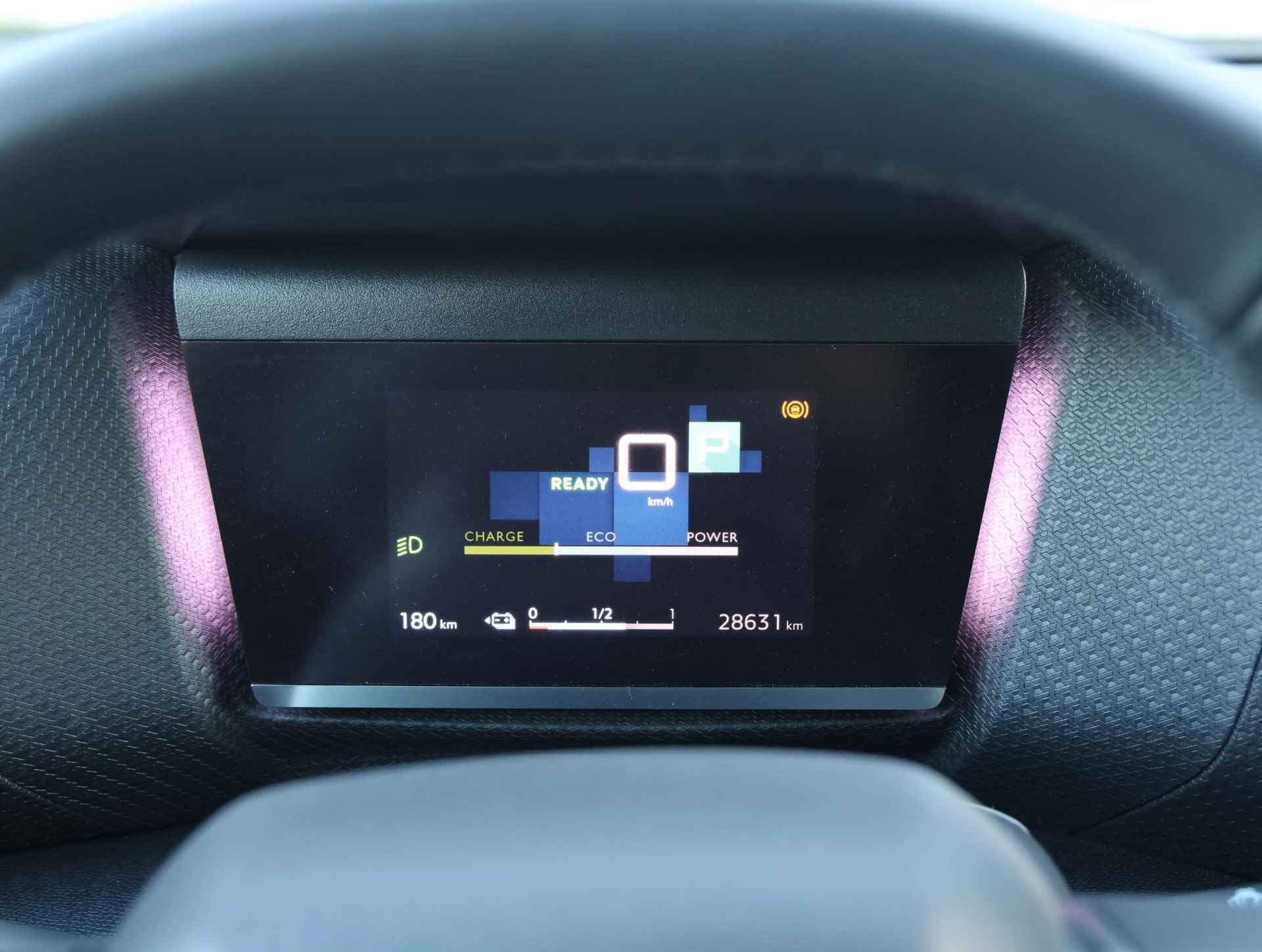 Citroen Ë-C4 Shine 50 kWh 3-fase | Winterpakket | HiFi Focal | Camera | Adaptive Cruise | FULL LED | AppleCarPlay - 34/44