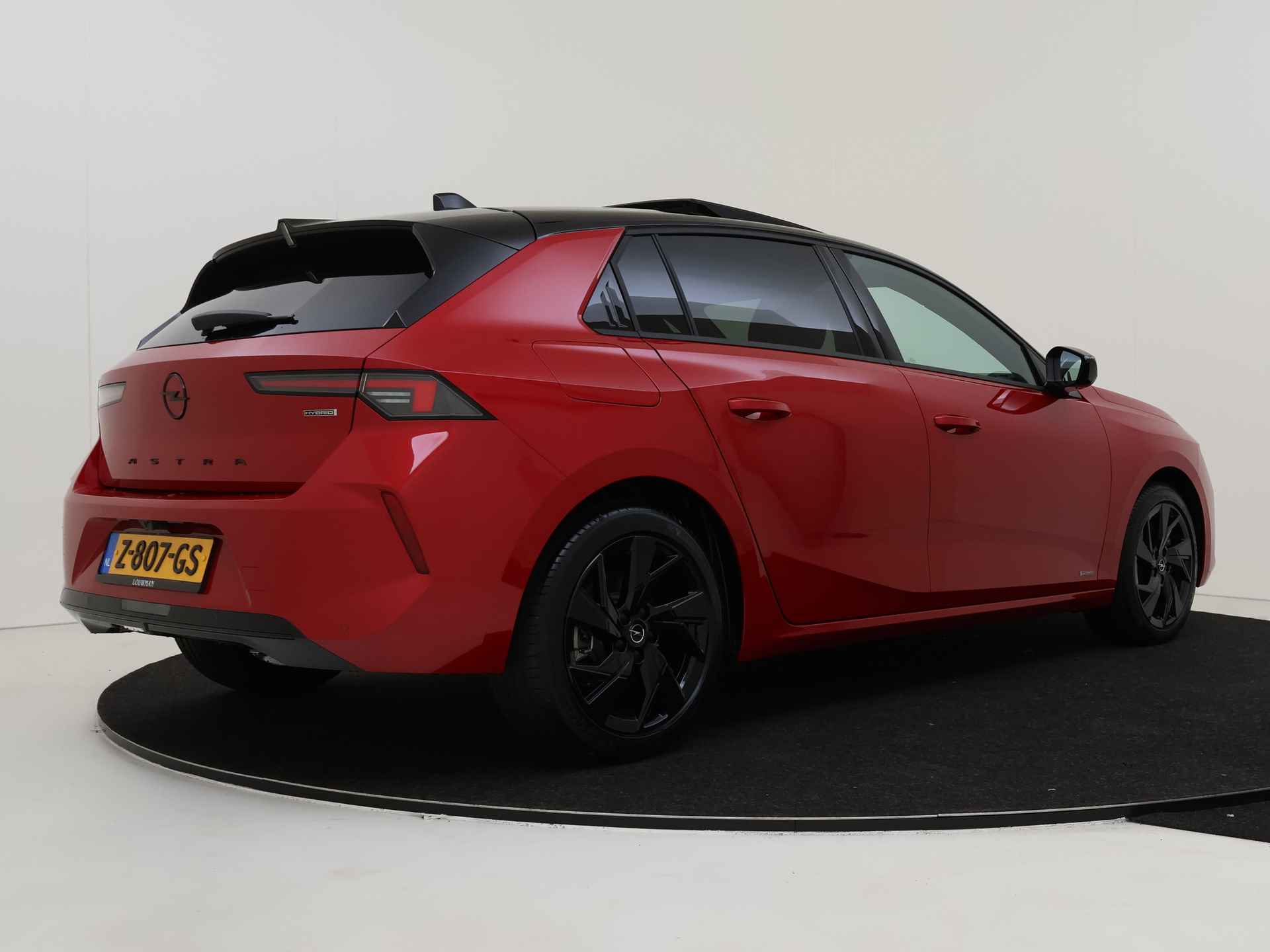 Opel Astra 1.6 Hybrid Level 4 | Schuif/kanteldak | Camera's | Rijstrookradar | Adaptive cruise control | V.a. juli beschikbaar | Oplopende km.stand | - 3/43