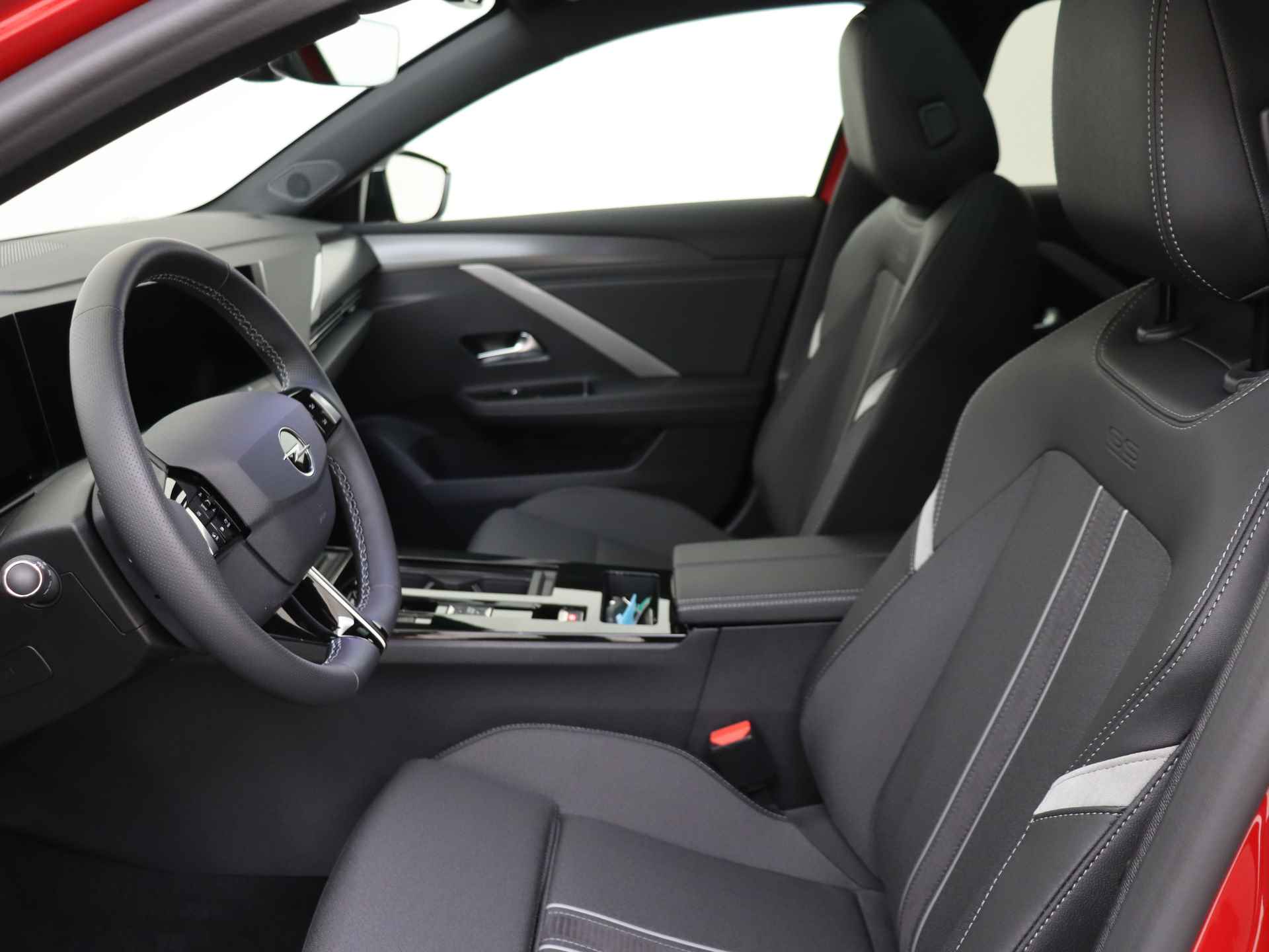 Opel Astra 1.6 Hybrid Level 4 | Schuif/kanteldak | Camera's | Rijstrookradar | Adaptive cruise control | V.a. juli beschikbaar | Oplopende km.stand | - 19/43