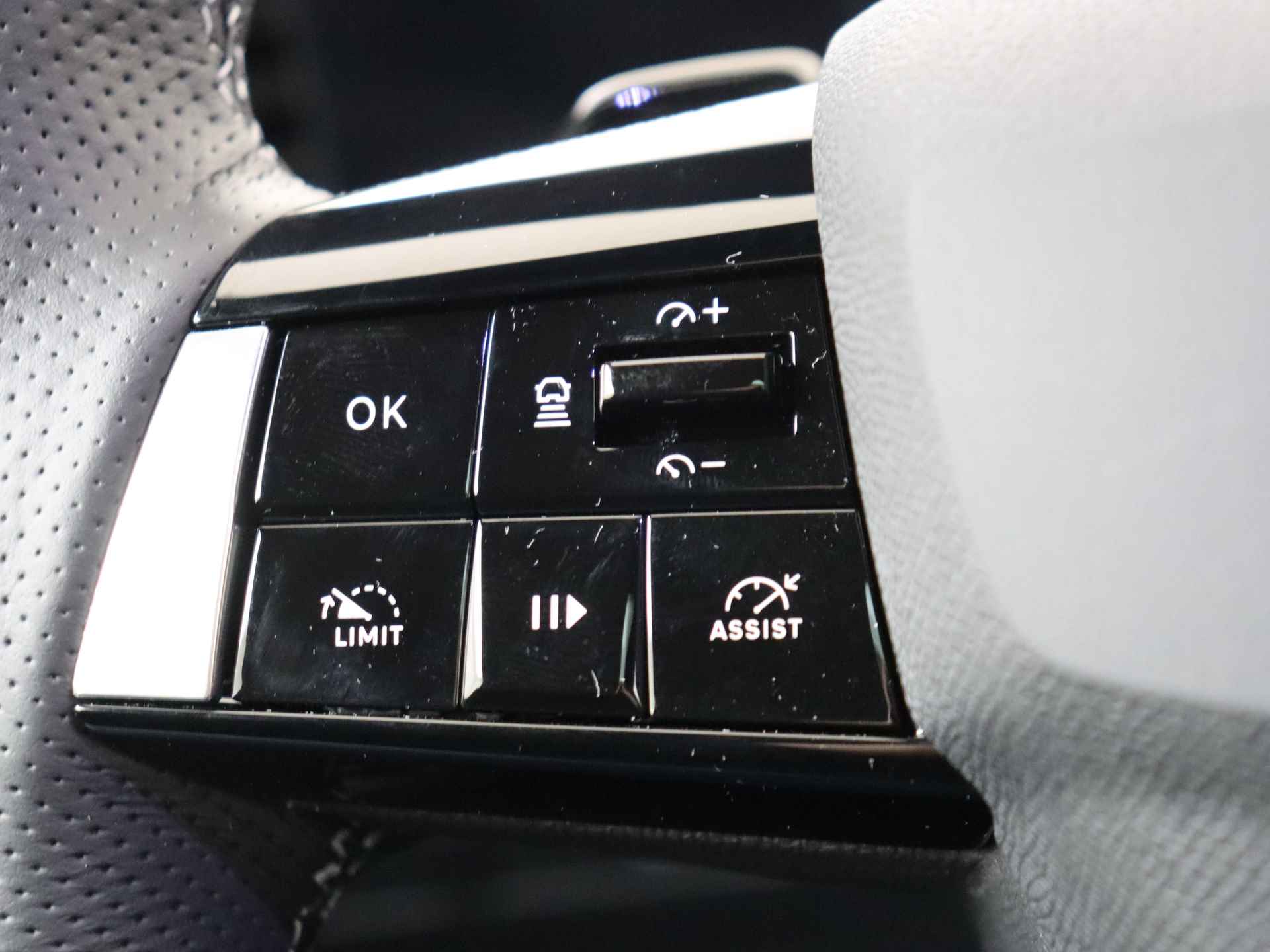 Opel Astra 1.6 Hybrid Level 4 | Schuif/kanteldak | Camera's | Rijstrookradar | Adaptive cruise control | V.a. juli beschikbaar | Oplopende km.stand | - 22/43
