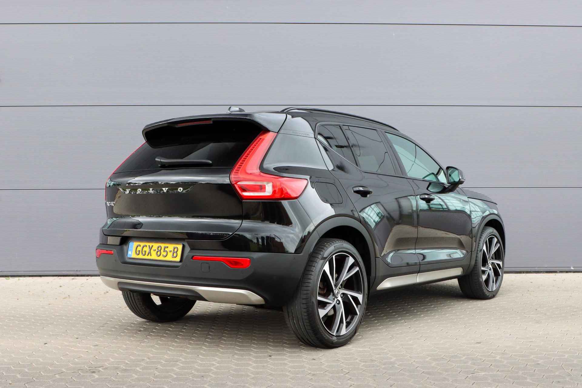 Volvo XC40 T5 Recharge R-Design | PHEV | Panoramadak | Adaptieve cruise | 360°cam | Rijklaarprijs - incl.garantie - 3/15