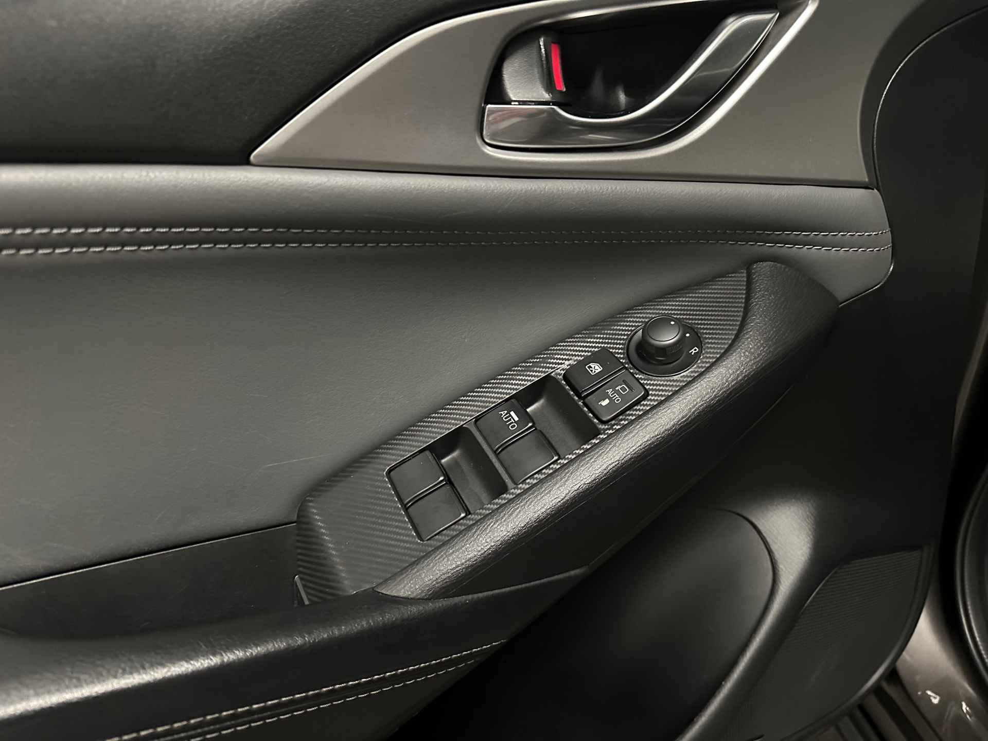 Mazda CX-3 2.0 SkyActiv-G 120 GT-M * Automaat / Camera / BOSE / Trekhaak / Navigatie / 18" LM Velgen * - 10/24
