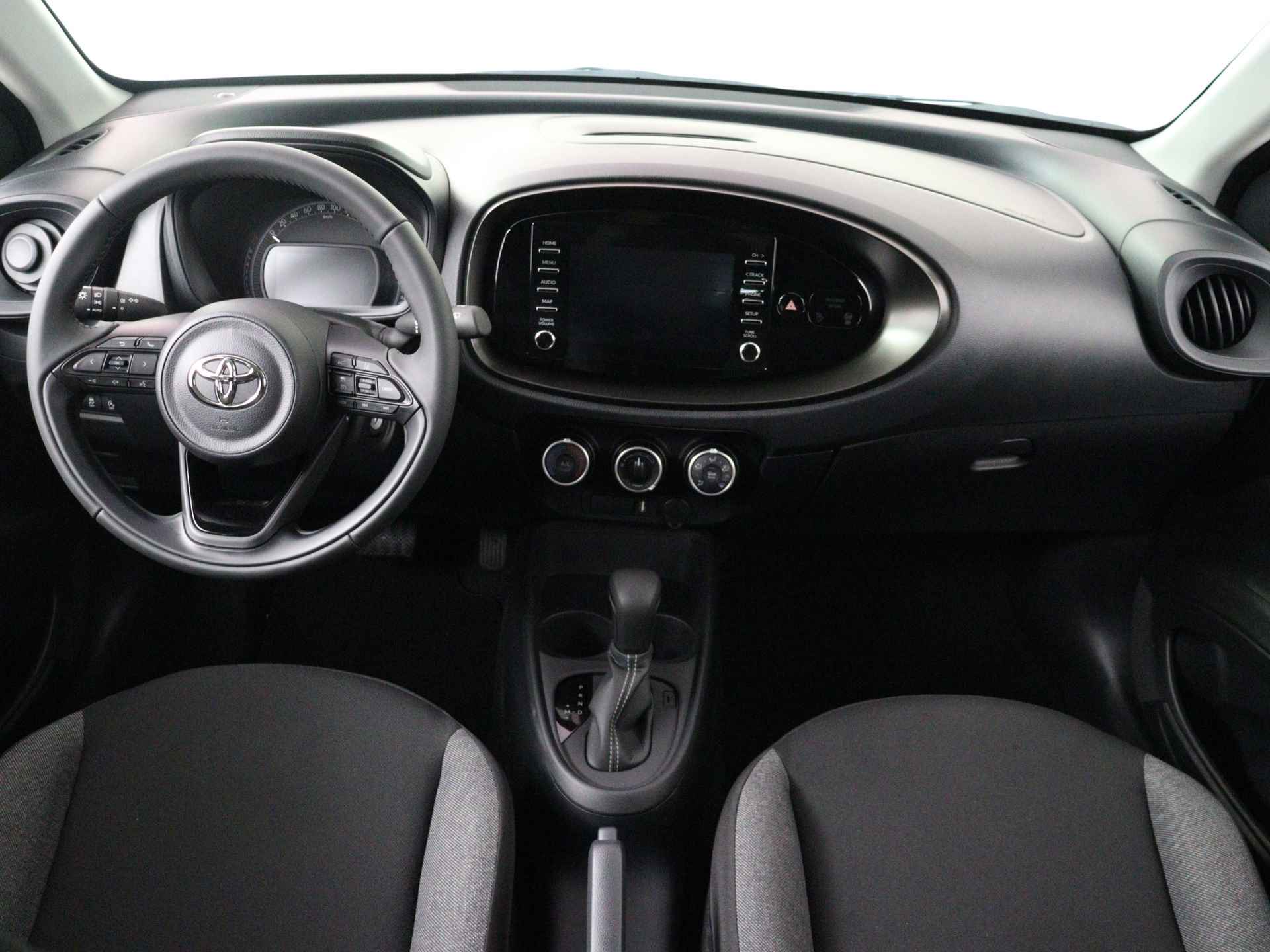 Toyota Aygo X 1.0 VVT-i S-CVT play Limited | Mat grijs | Zwarte LM velgen 18 inch | Privacy Glas | Chameleon voorruit | - 5/33