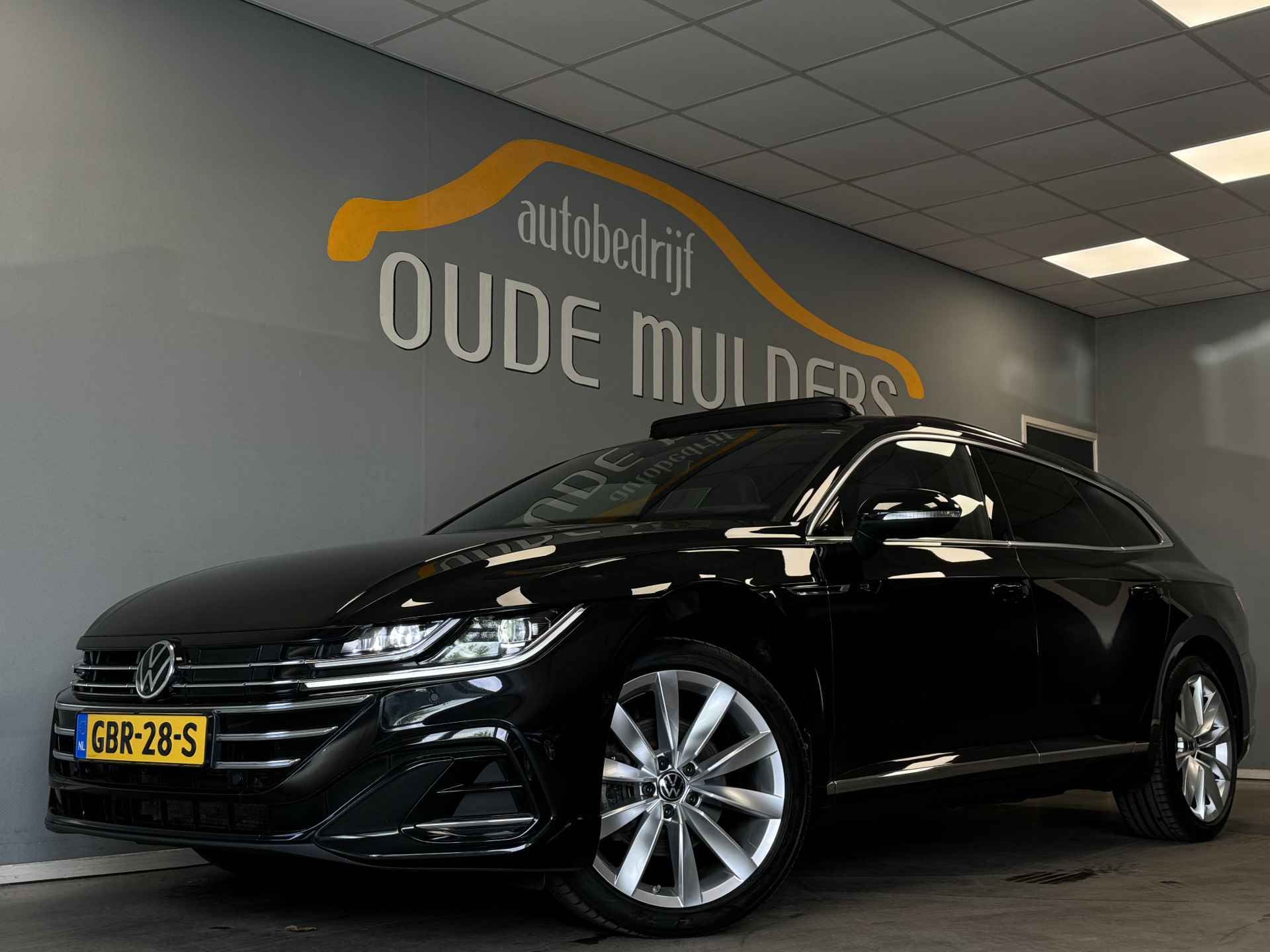 Volkswagen Arteon Shooting Brake 1.4 TSI eHybrid R-Line Panoramadak/360Camera/Trekhaak - 1/43