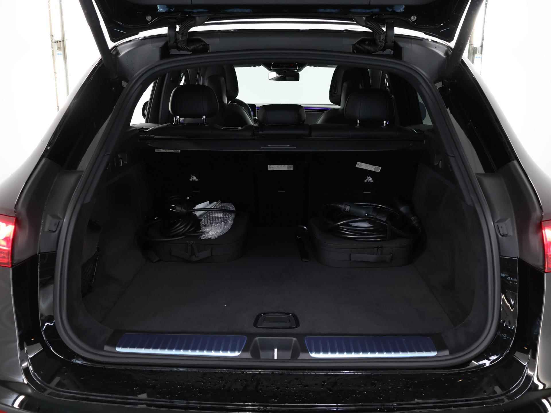 Mercedes-Benz EQE SUV 350 4MATIC AMG line | Premium plus | Trekhaak | Stoelventilatie | Digital Light | Burmester 3D | 360 camera | Treeplanken | Apple Carplay | - 38/51