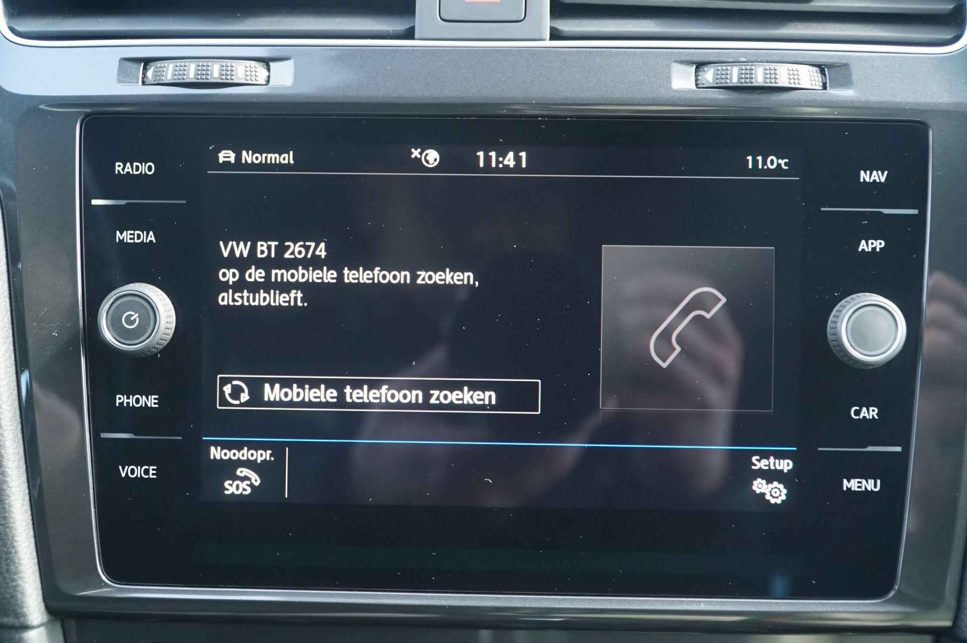 Volkswagen e-Golf 136pk E-DITION | Leder | Navigatie | Adaptive Cruise - 32/36