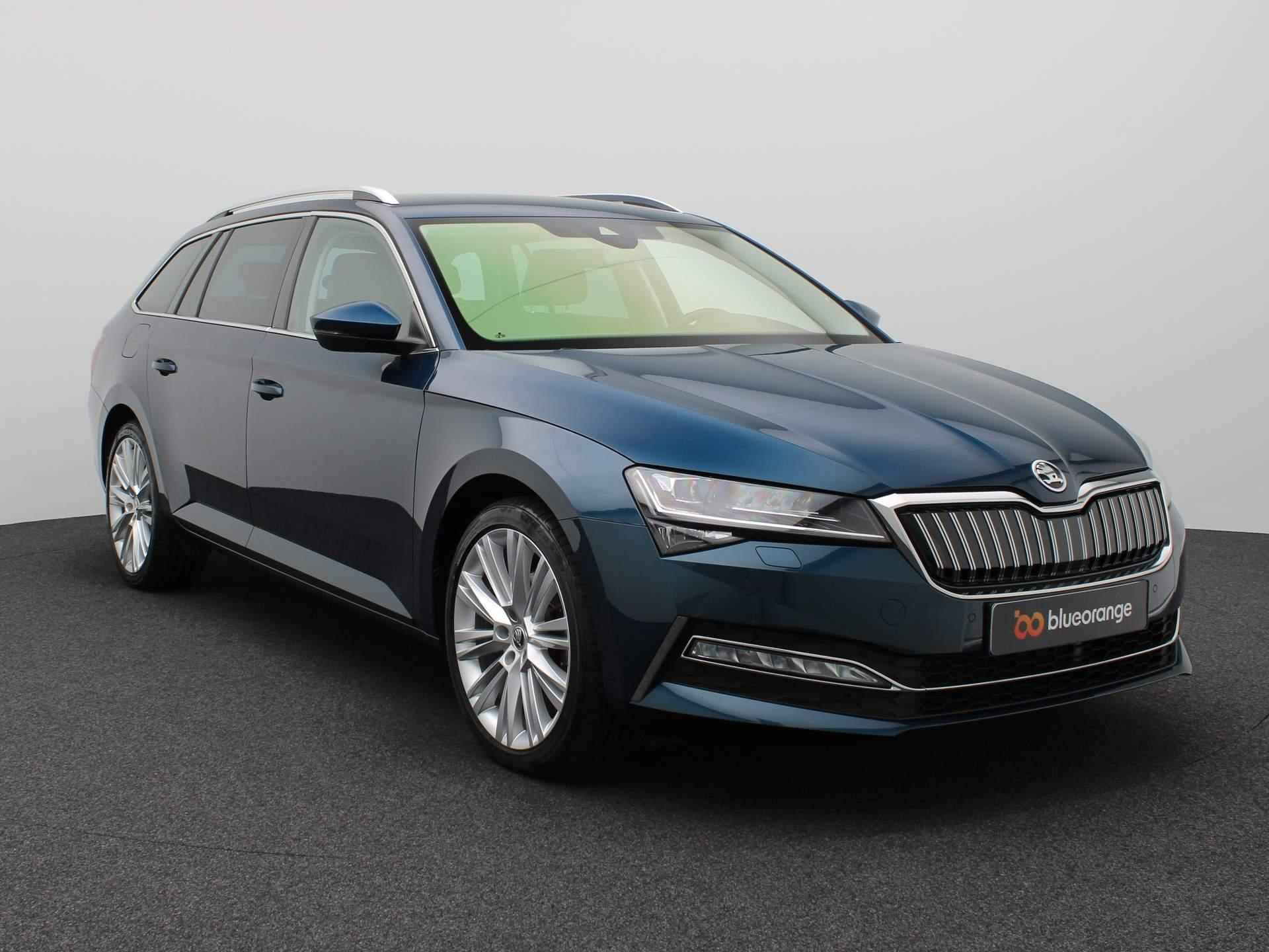 Skoda Superb Combi 1.4 TSI iV Business Edition Plus 218PK DSG Trekhaak, winterpakket Plus, Matrix-LED, elek. stoelen, park distance control, elek. achterklep, 19'' lichtmetaal - 12/52