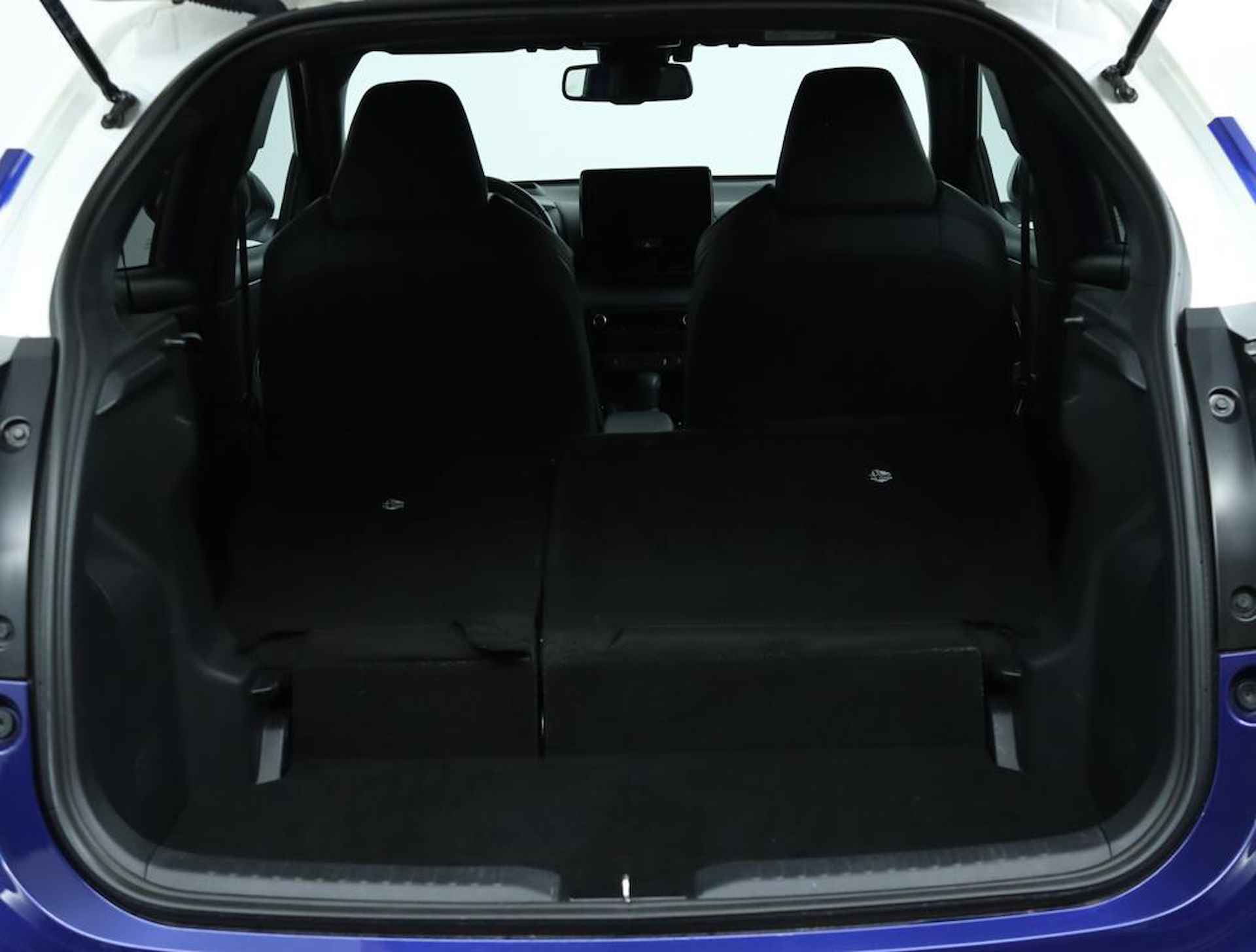 Toyota Yaris 1.5 Hybrid Executive | Navigatie | Stoelverwarming | Camera Achter | Climate Control | Parkeersensoren | - 25/49