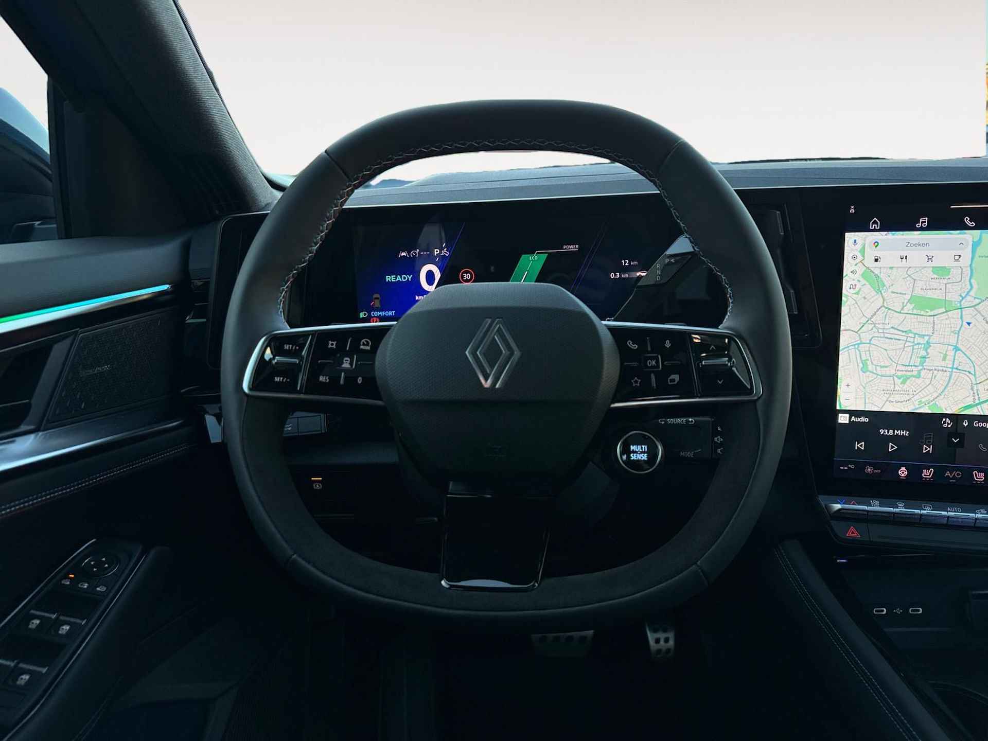 Renault Rafale 1.2 E-Tech Hybrid 200 esprit Alpine  | Uit voorraad Leverbaar | SolarBay Panorama Dak | Elektrisch Verwarmbaar Stuur | Harman Kardon Premium Audio | Around View Camera | Elektrisch Verstelbare Voorstoelen - 14/25