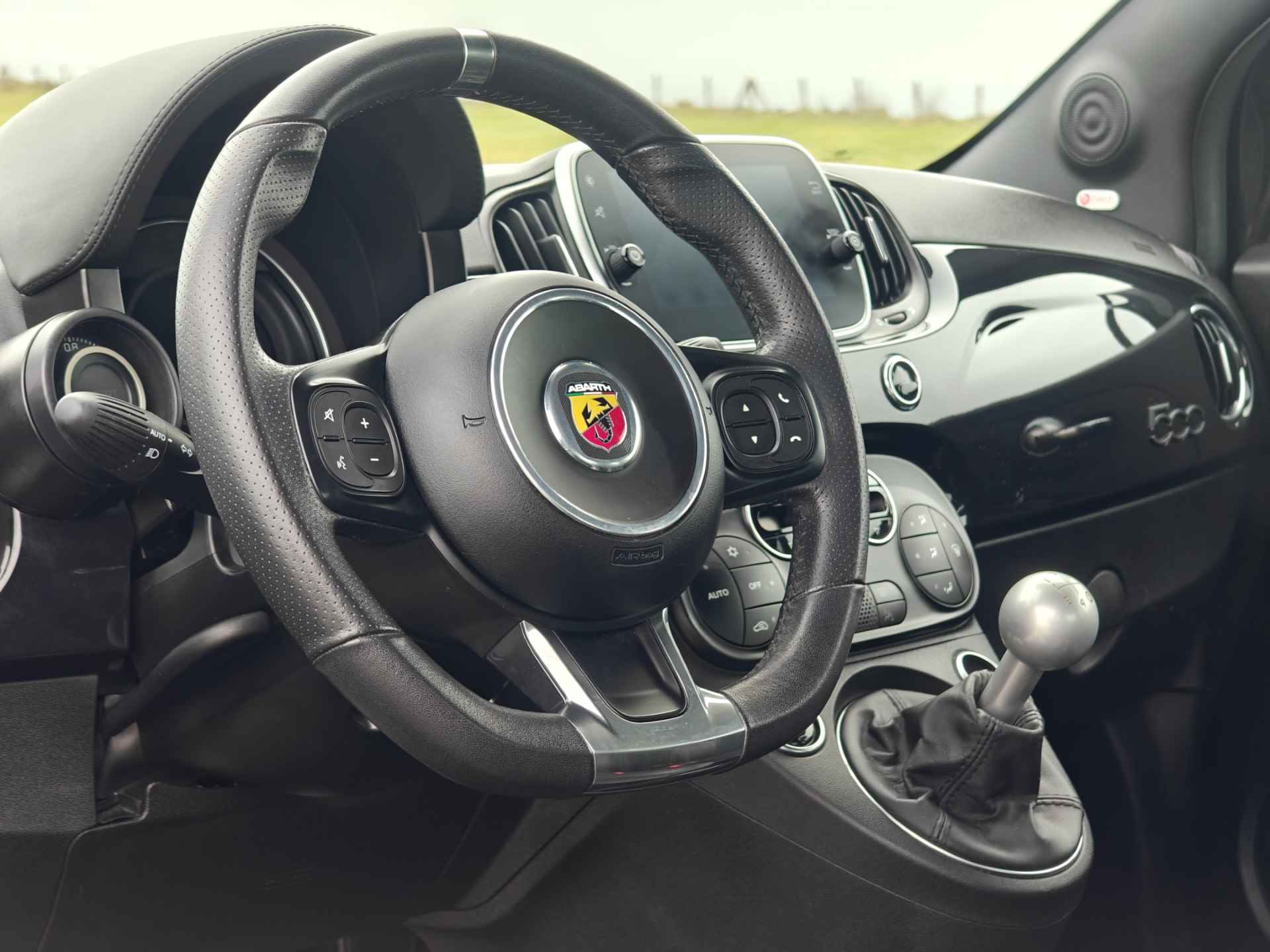 Abarth 595 ScorpioneOro | Beats | 1 van 2000 | Nieuwstaat | Carplay - 2/42